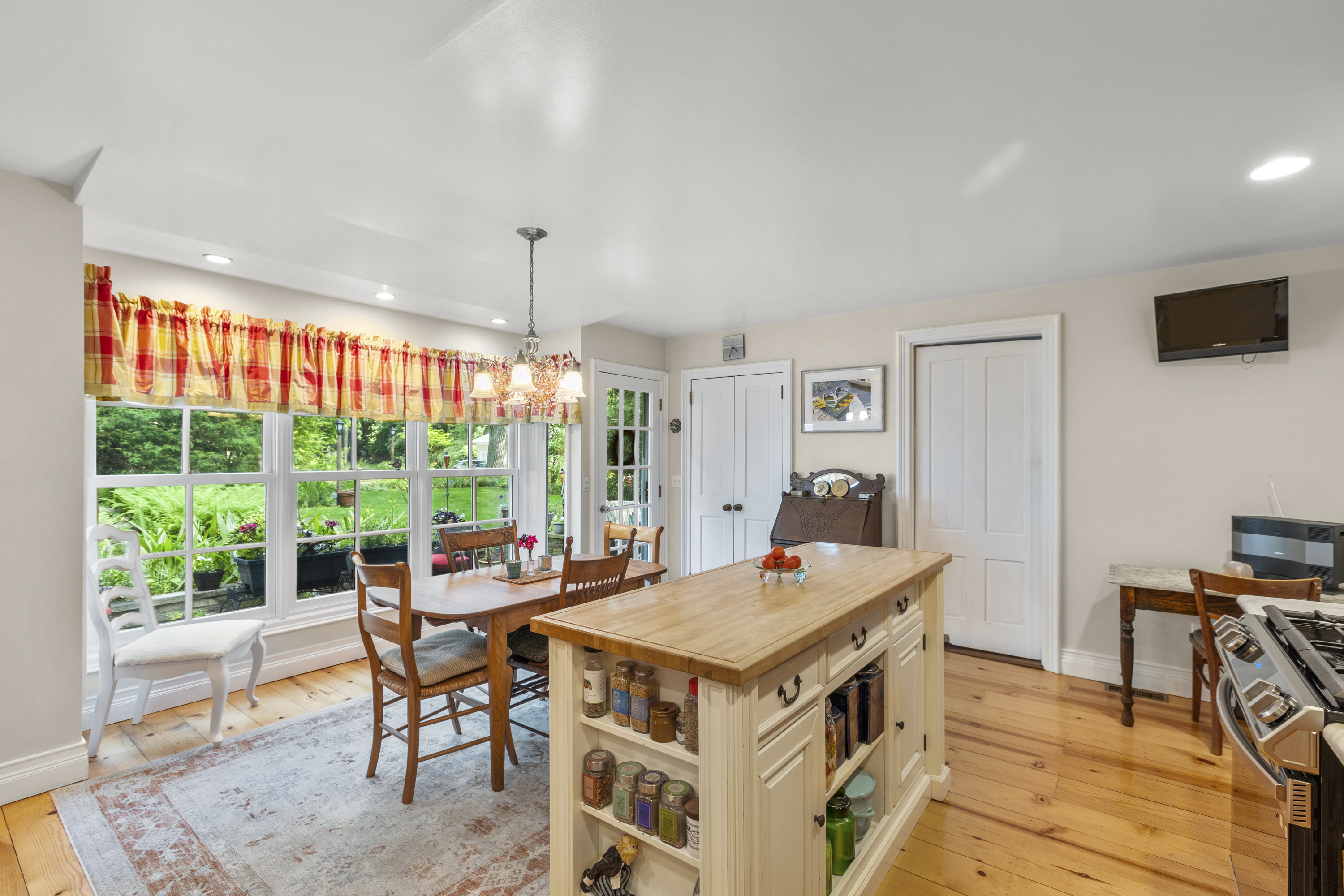 234 Christian Avenue 