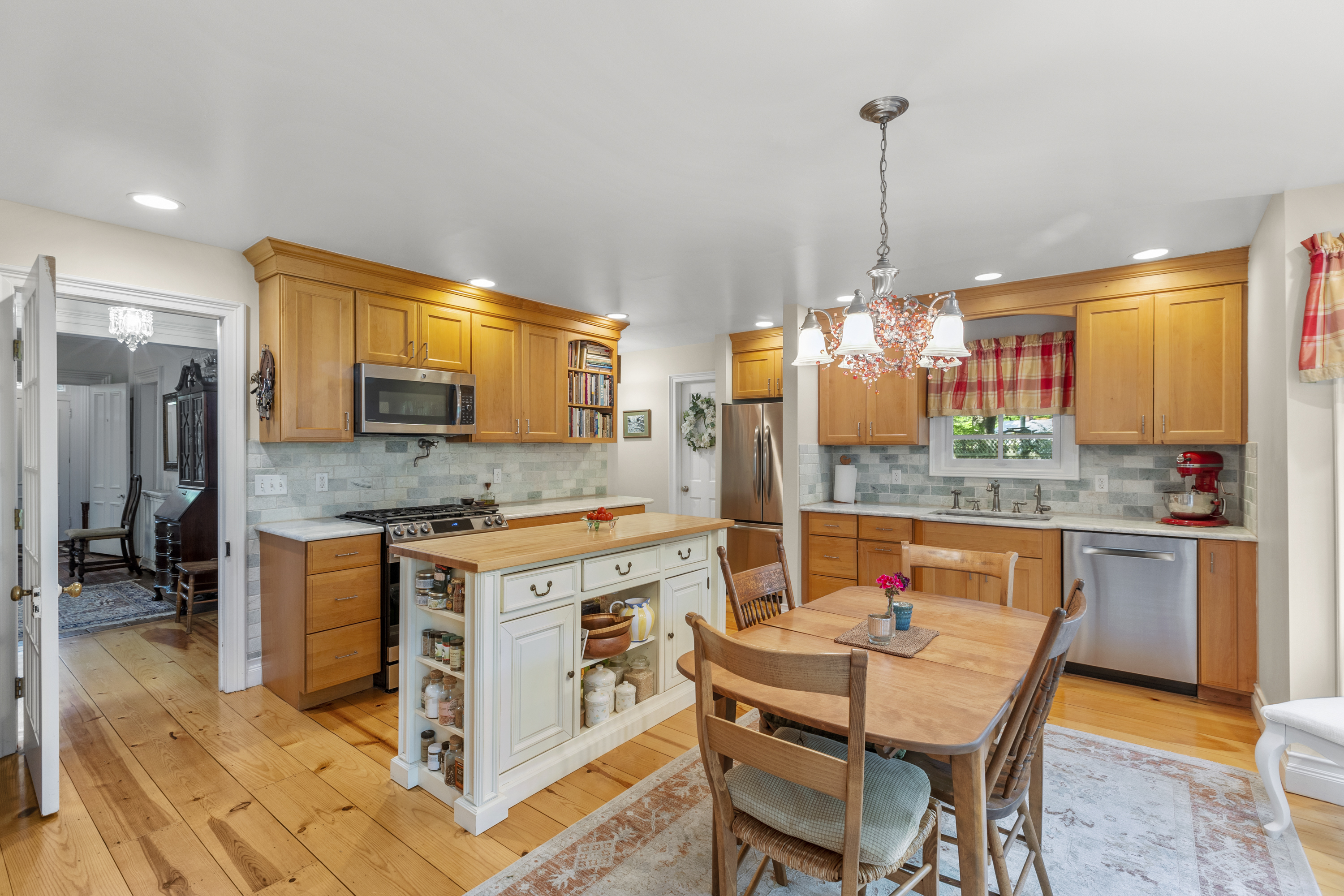 234 Christian Avenue 