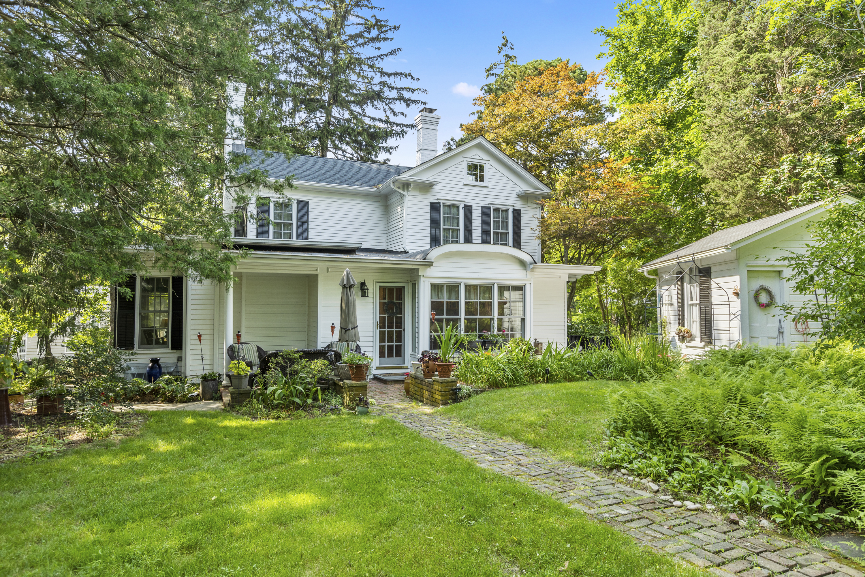 234 Christian Avenue 