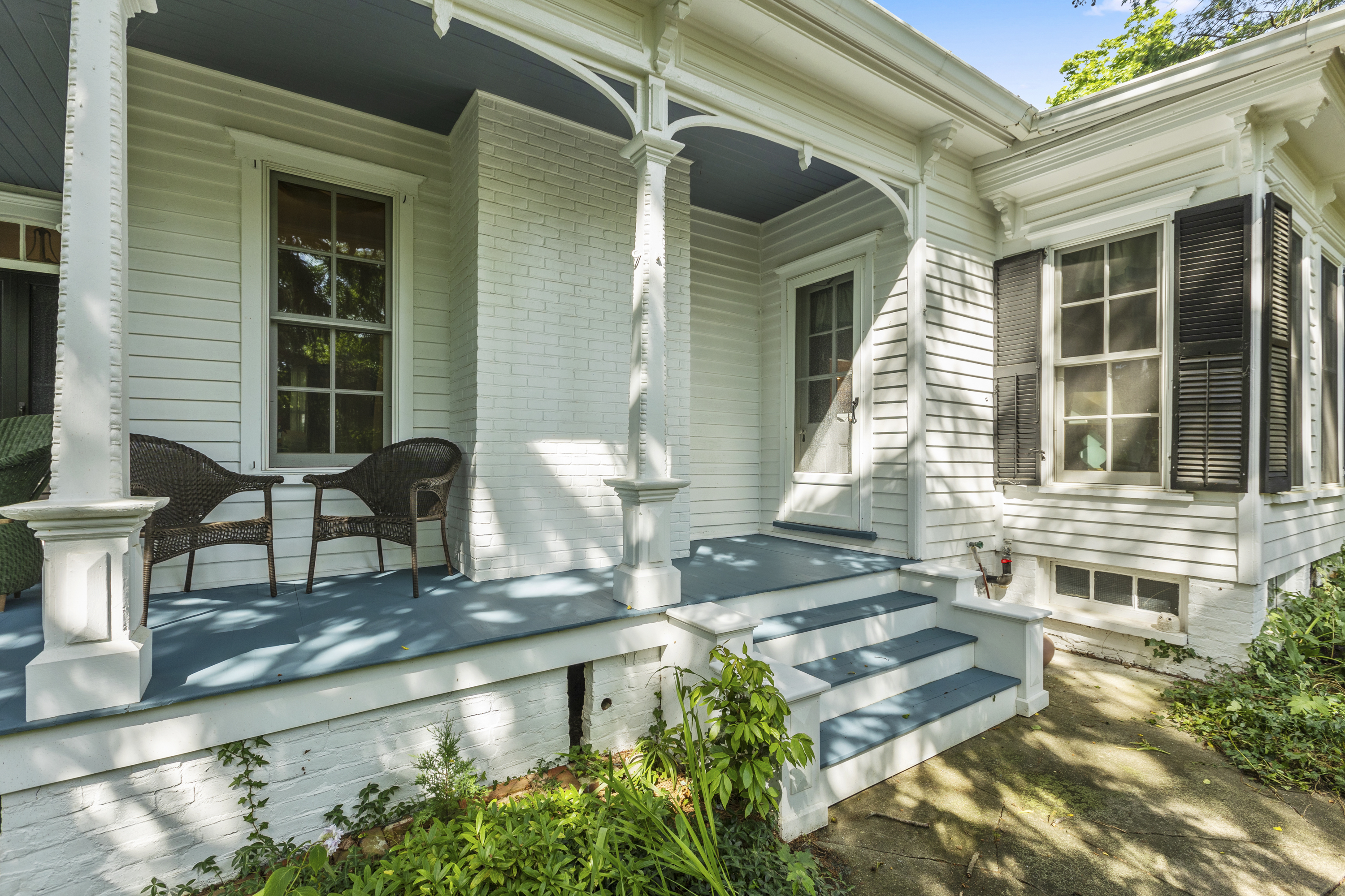 234 Christian Avenue 