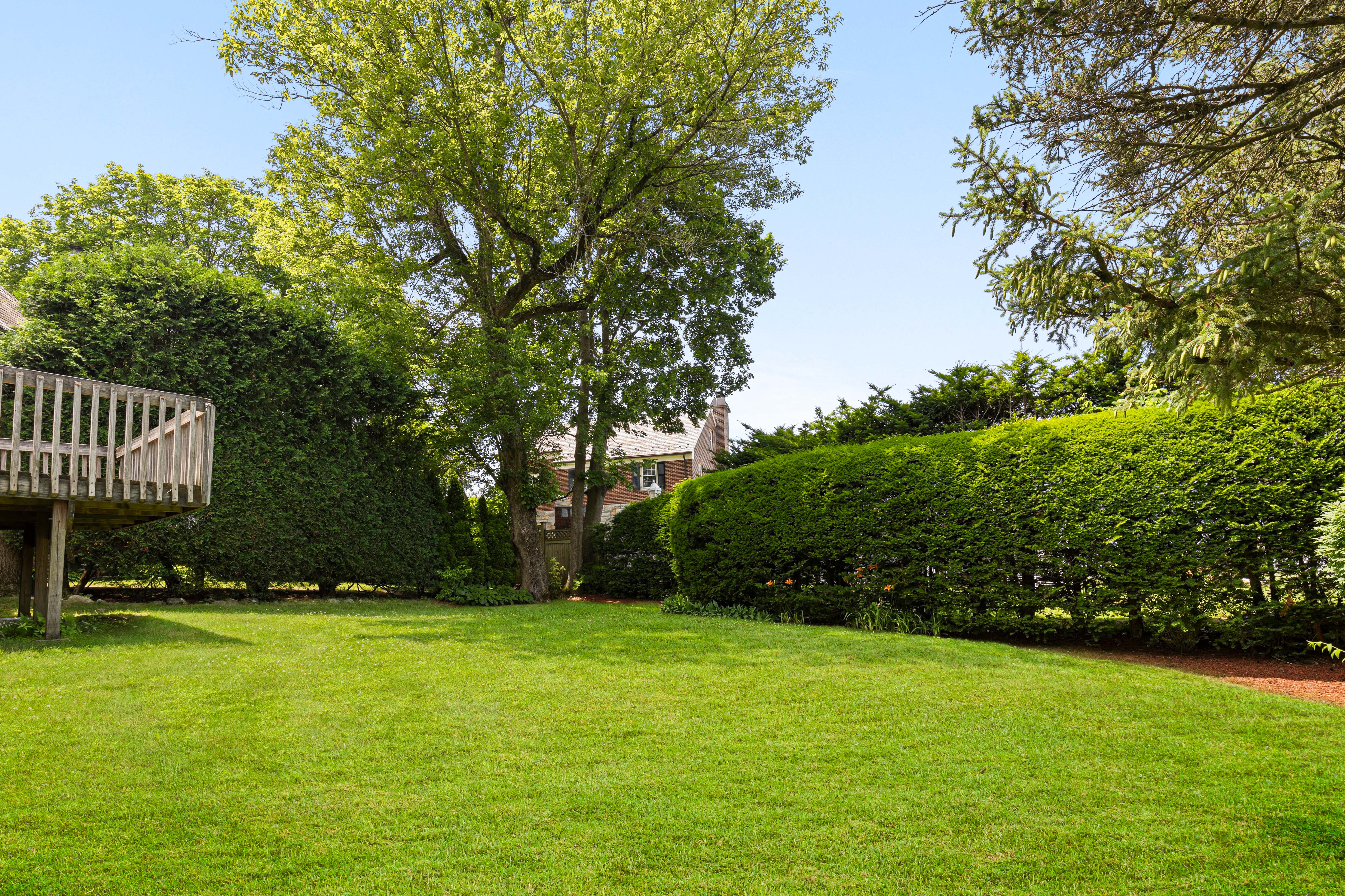 11 Park Drive