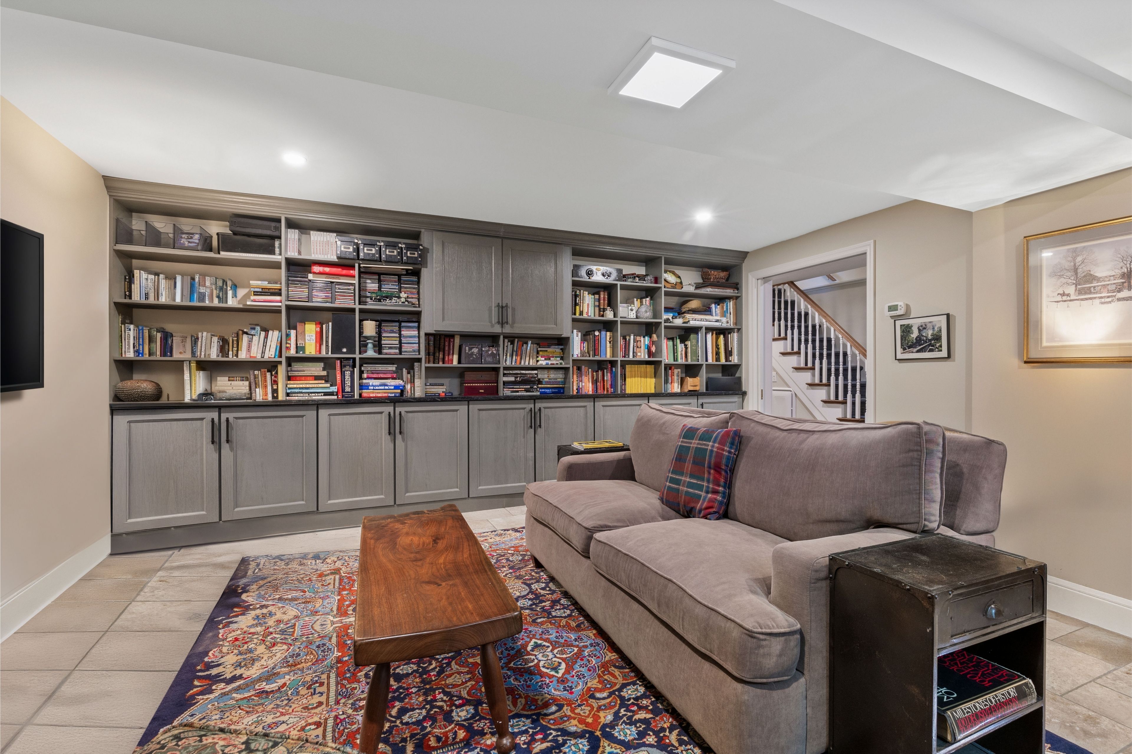 31 Colonial Road