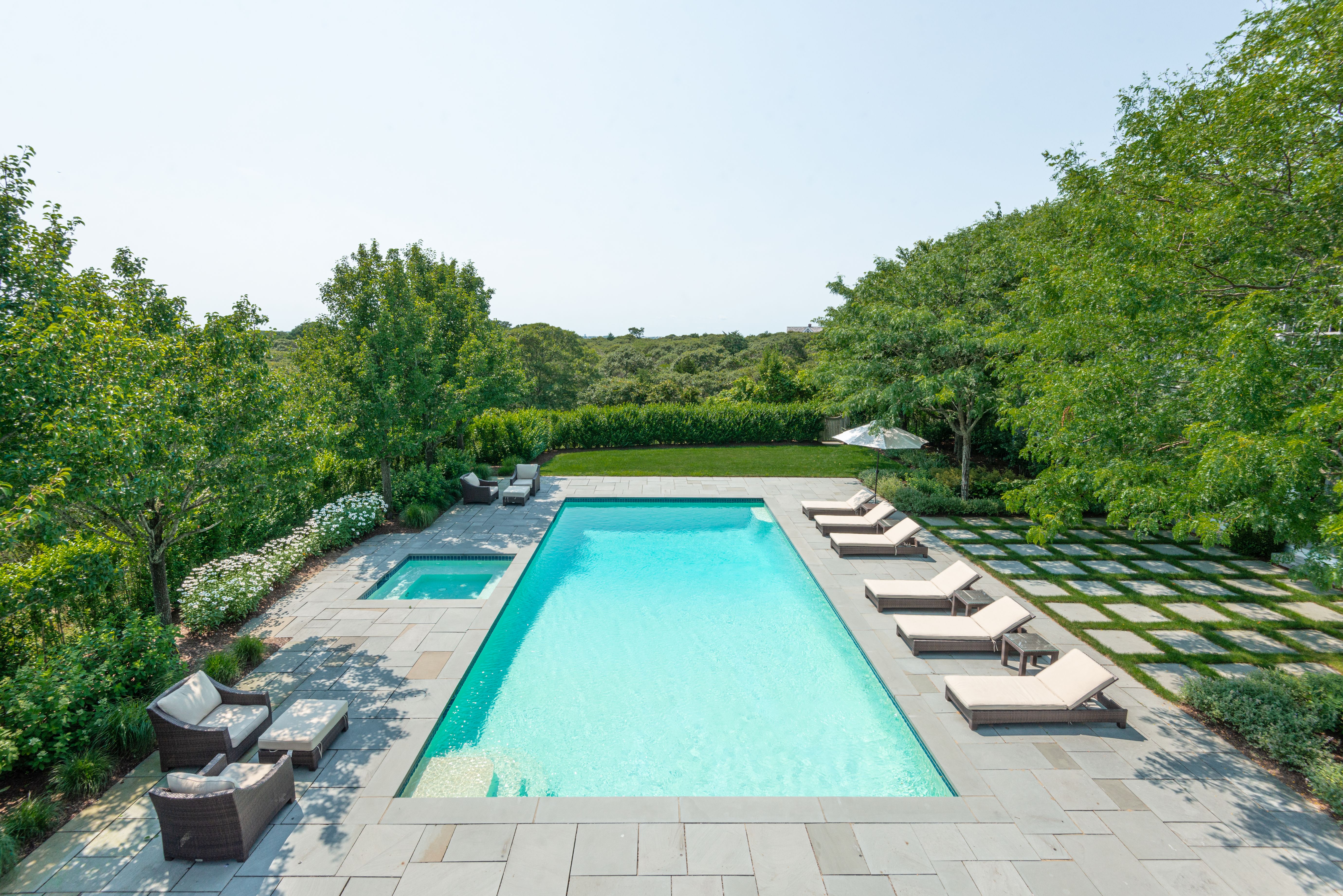 5 Shawkemo Hills Lane