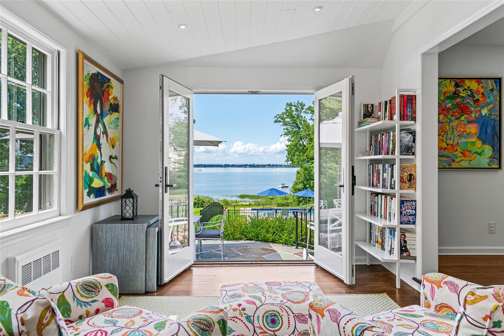 527 Centre Island Road 