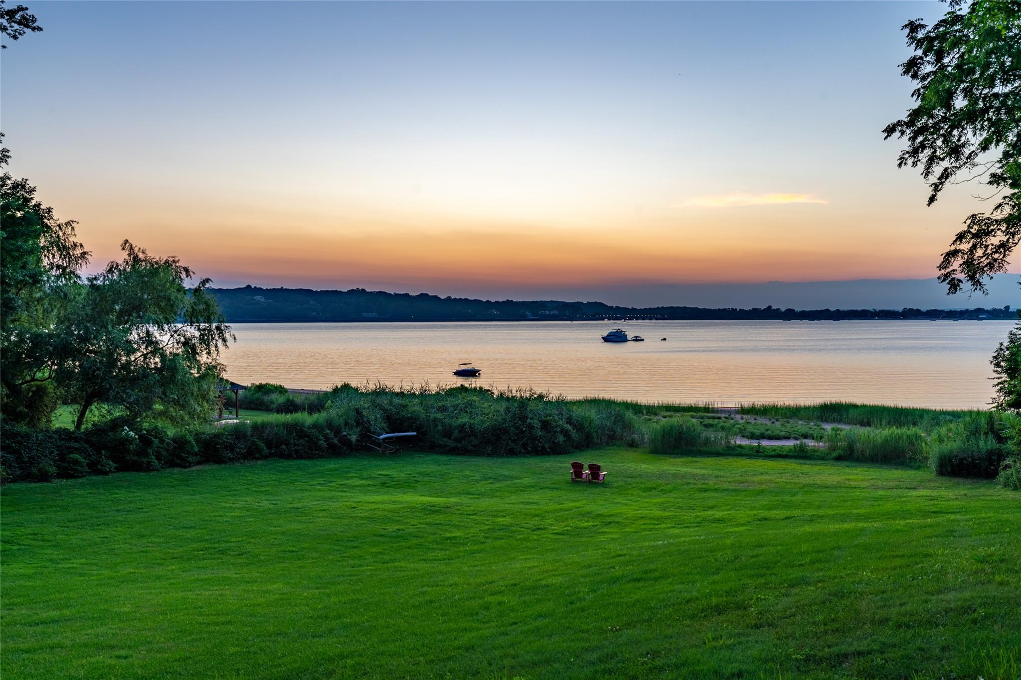 527 Centre Island Road 