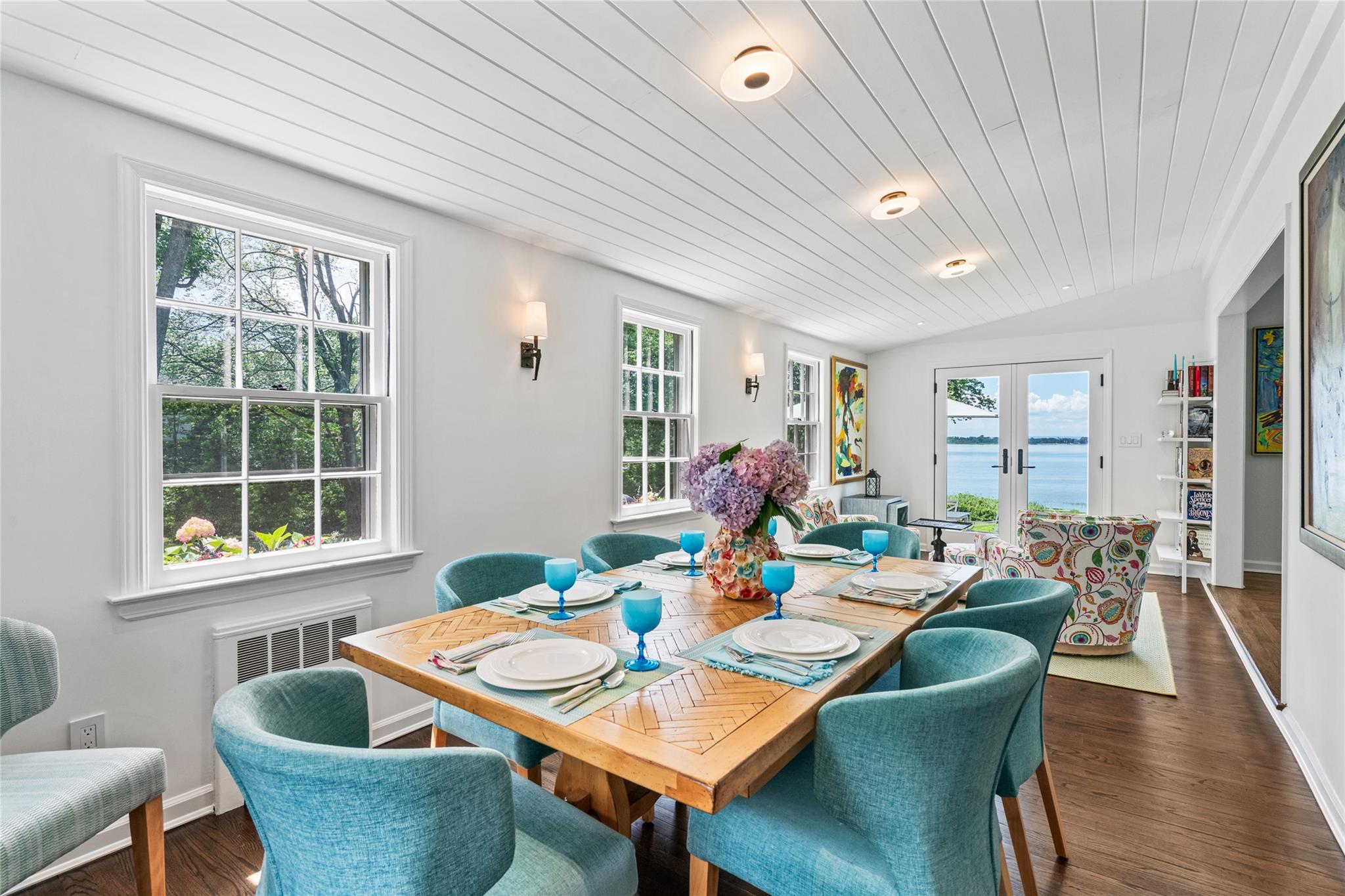 527 Centre Island Road 