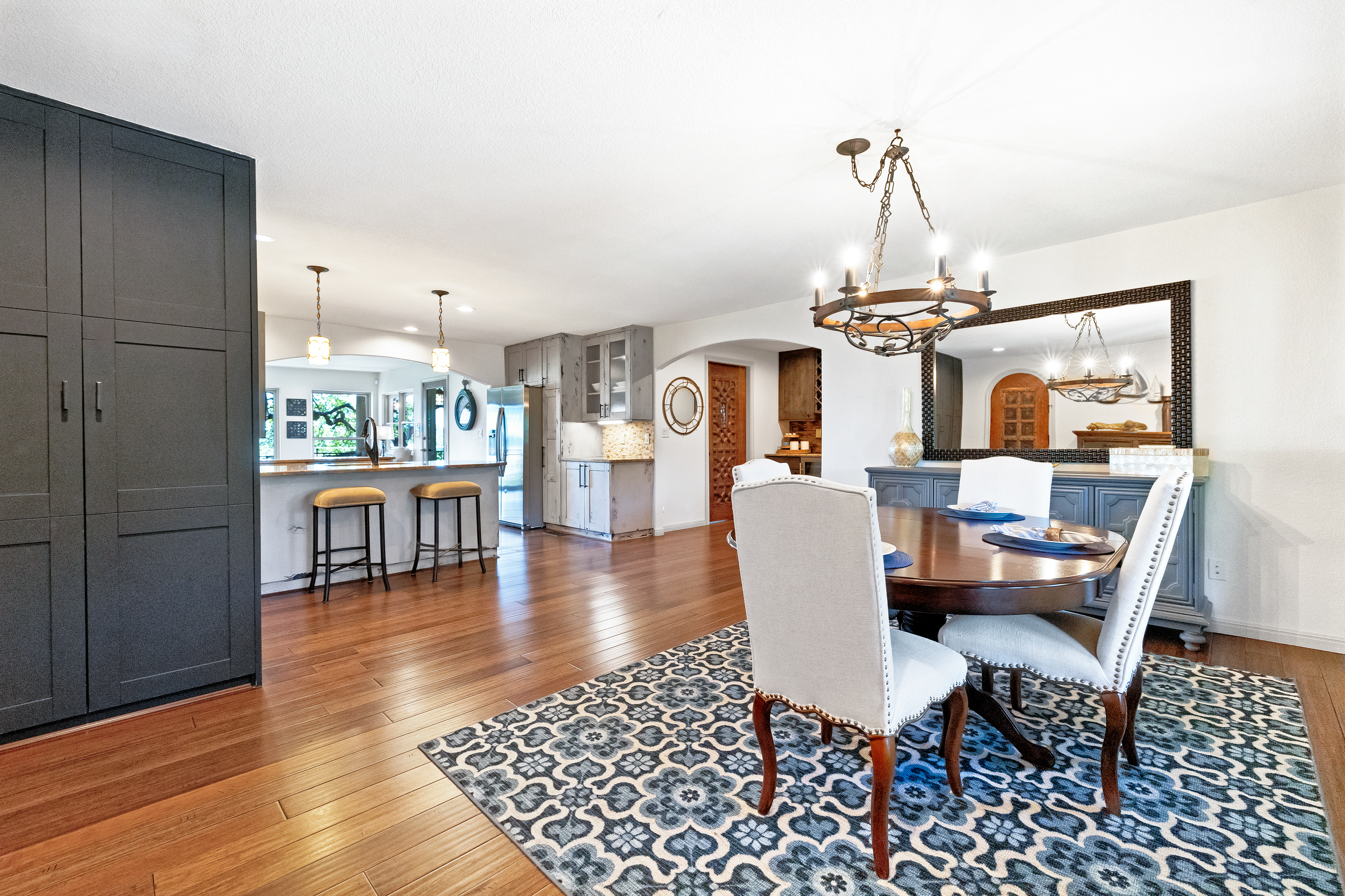 3203 Brass Buttons Trail 