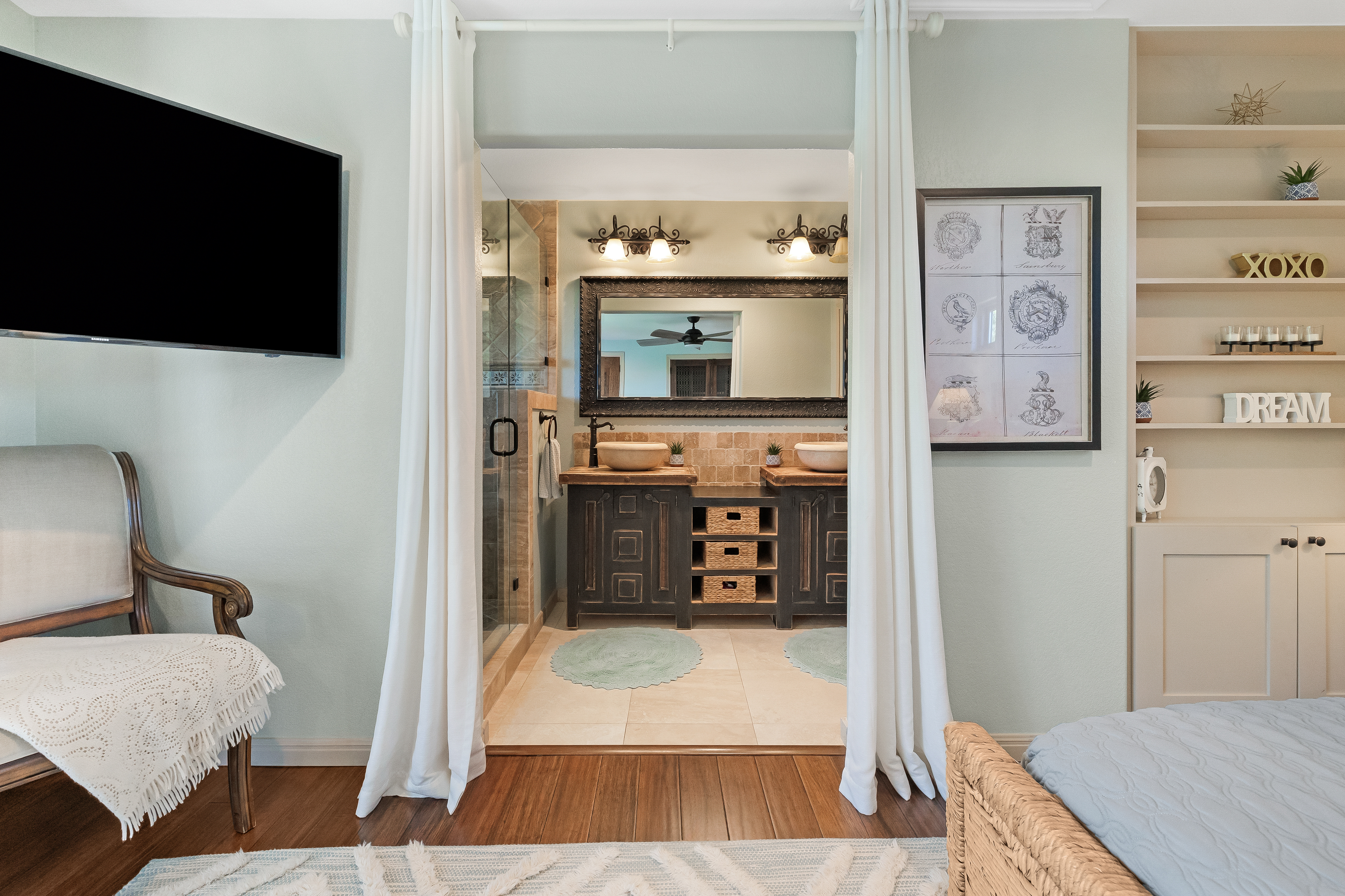 3203 Brass Buttons Trail 