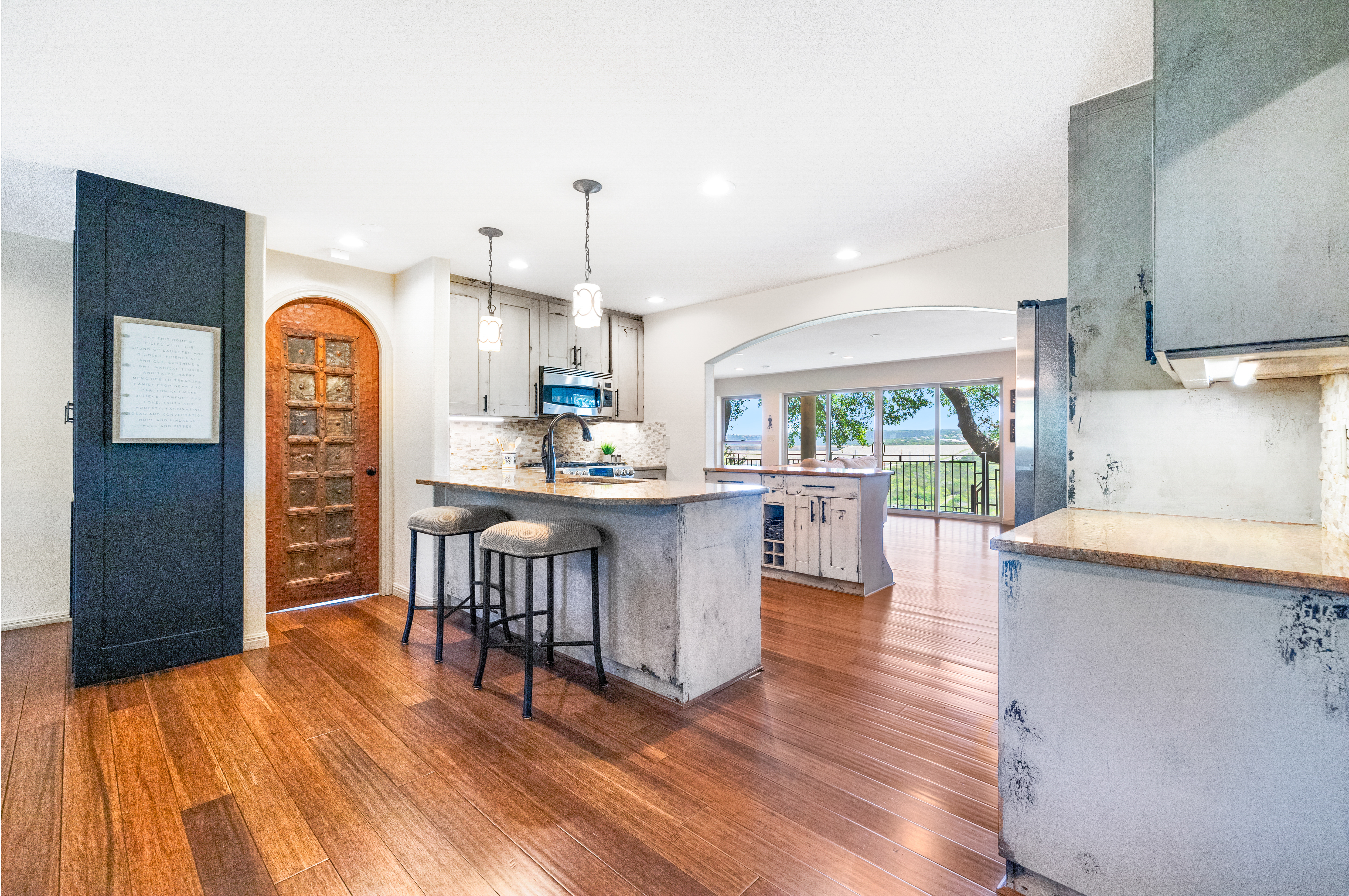 3203 Brass Buttons Trail 