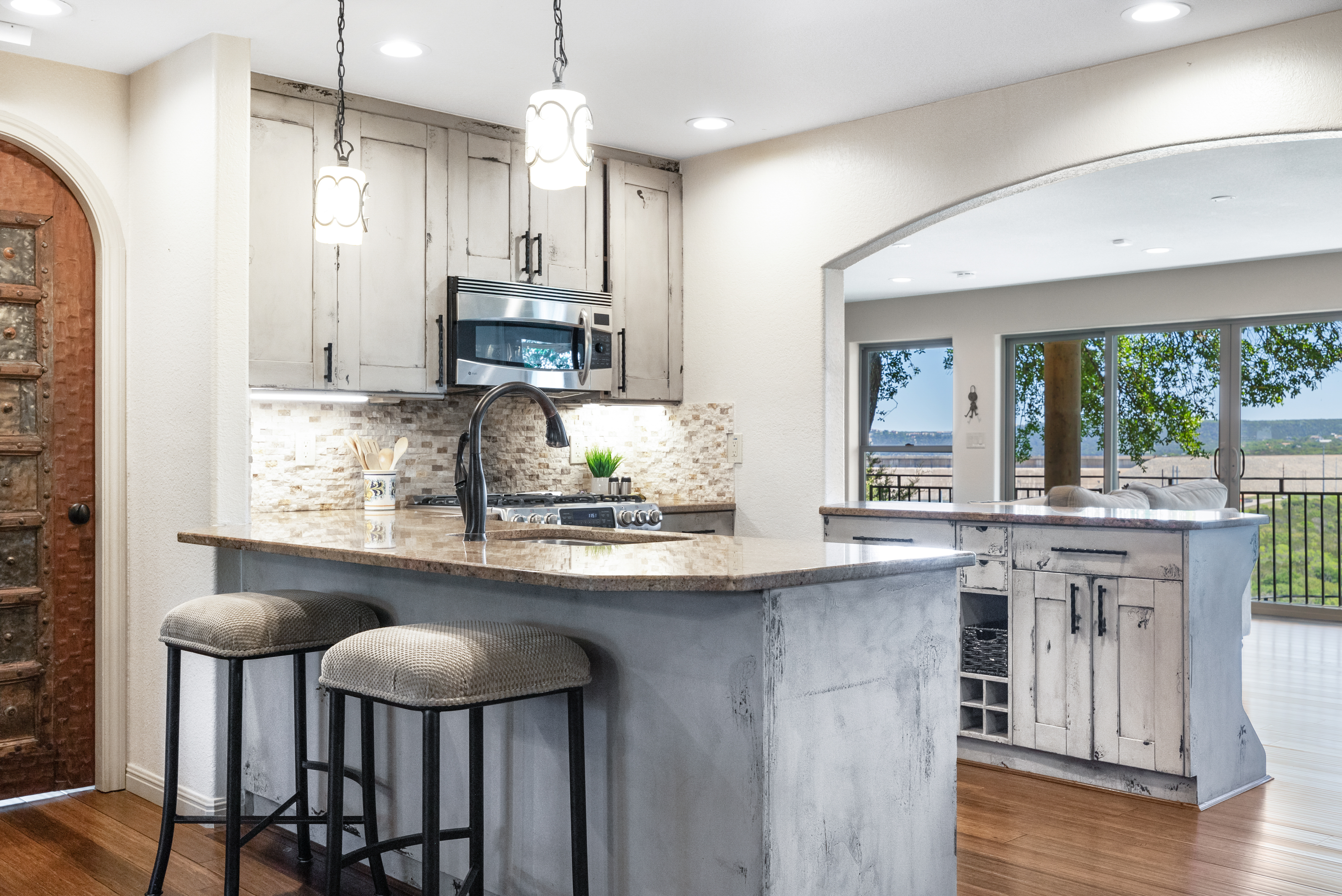 3203 Brass Buttons Trail 