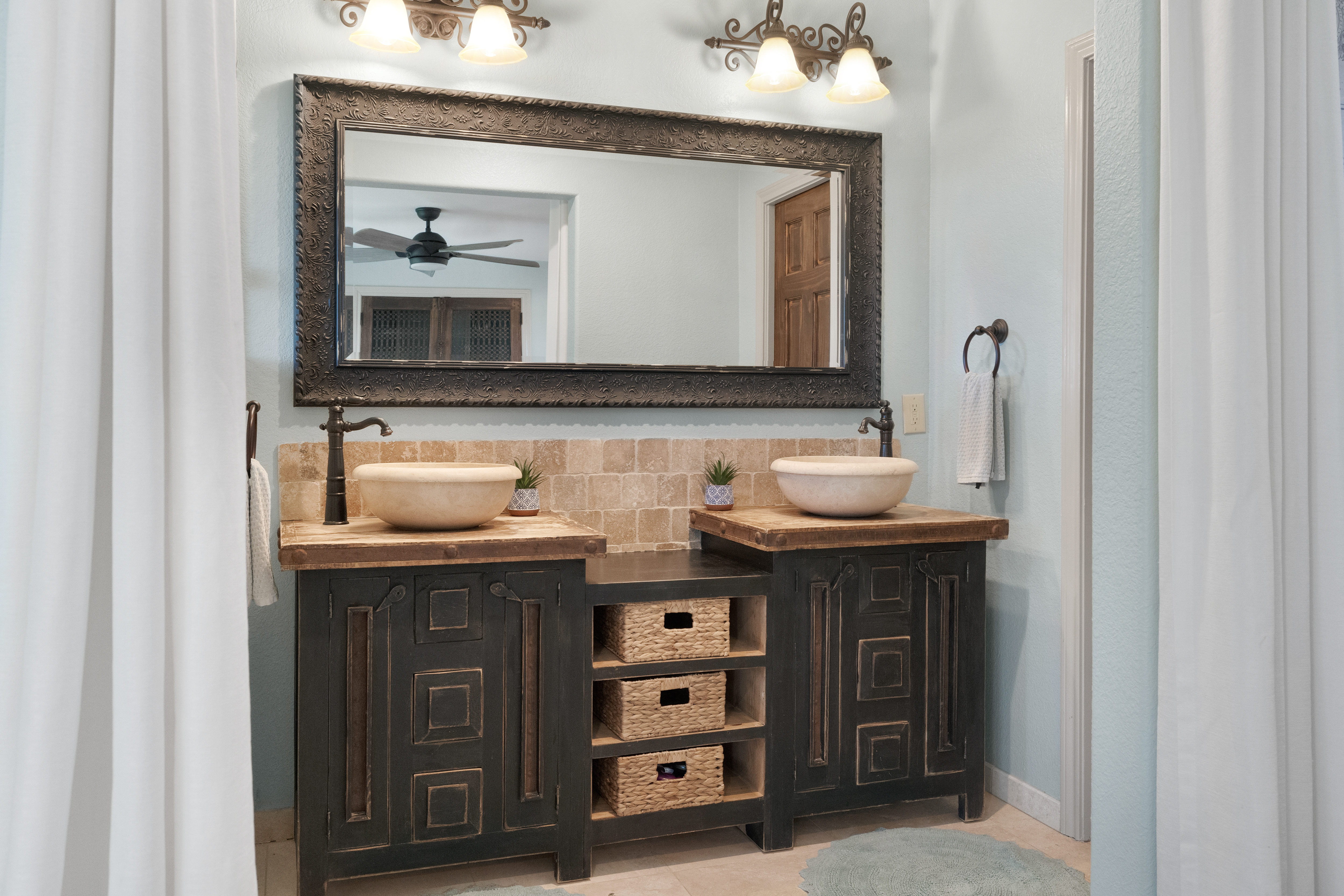 3203 Brass Buttons Trail 