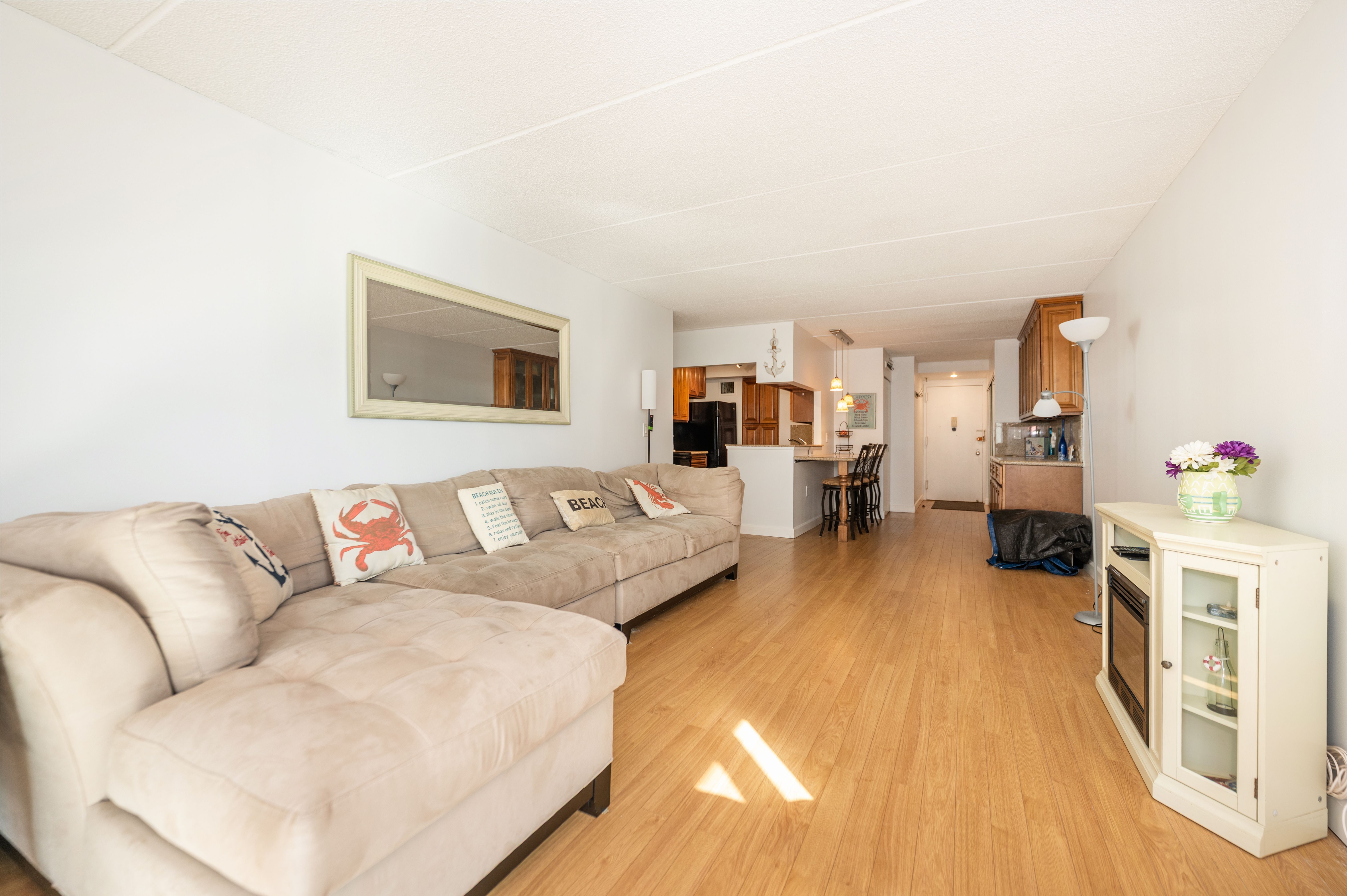 730 W Broadway Unit# 2J