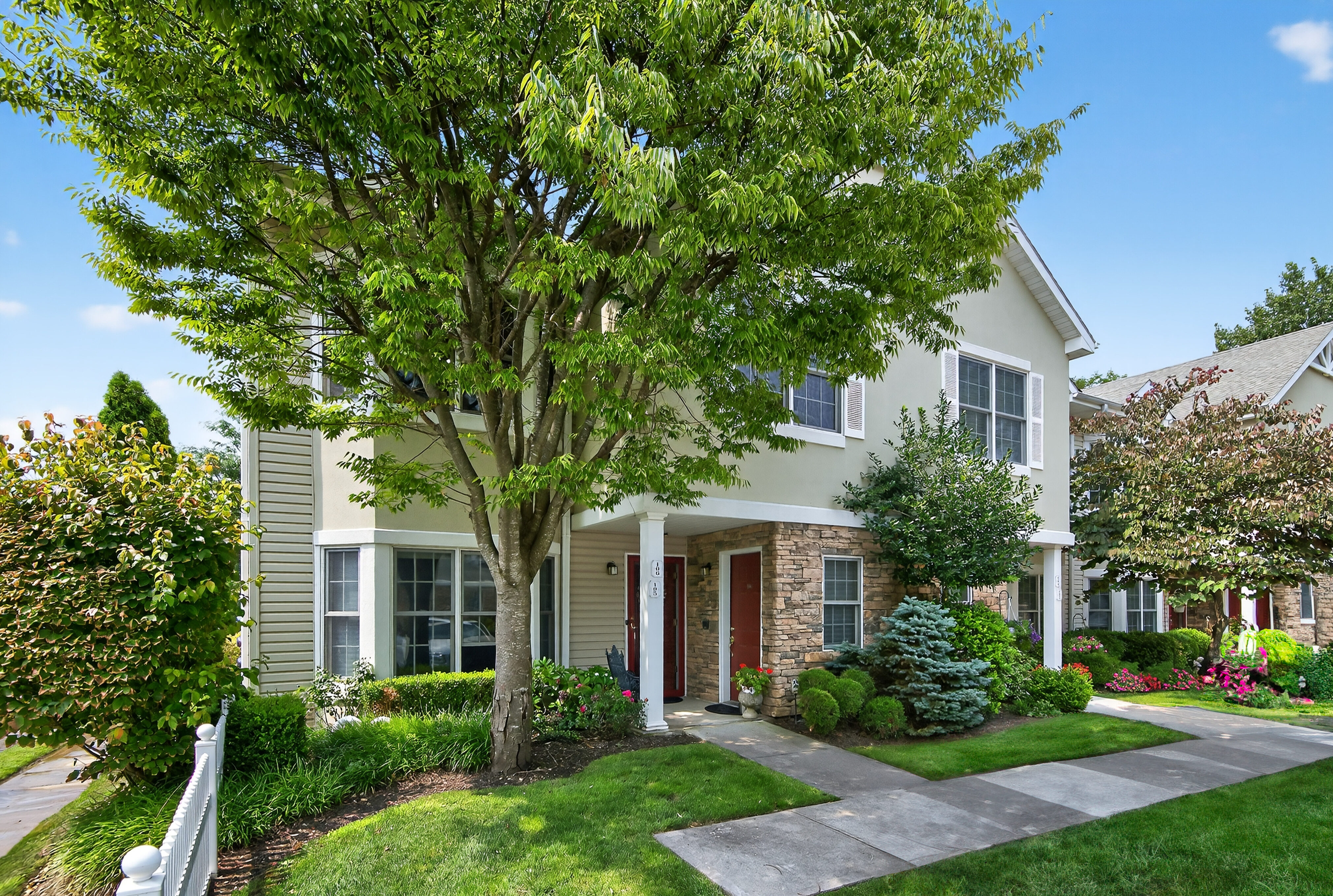 106 Pond View Drive 