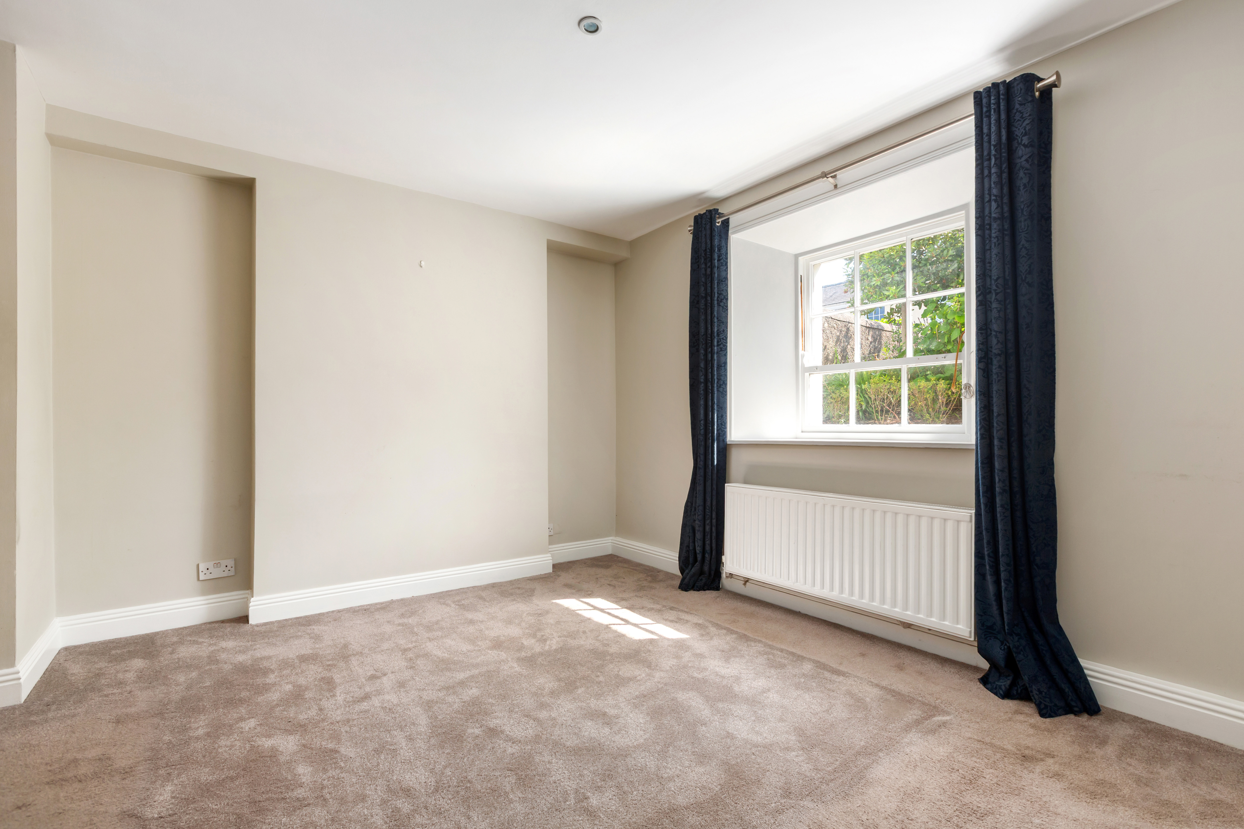 5 Sydney Avenue