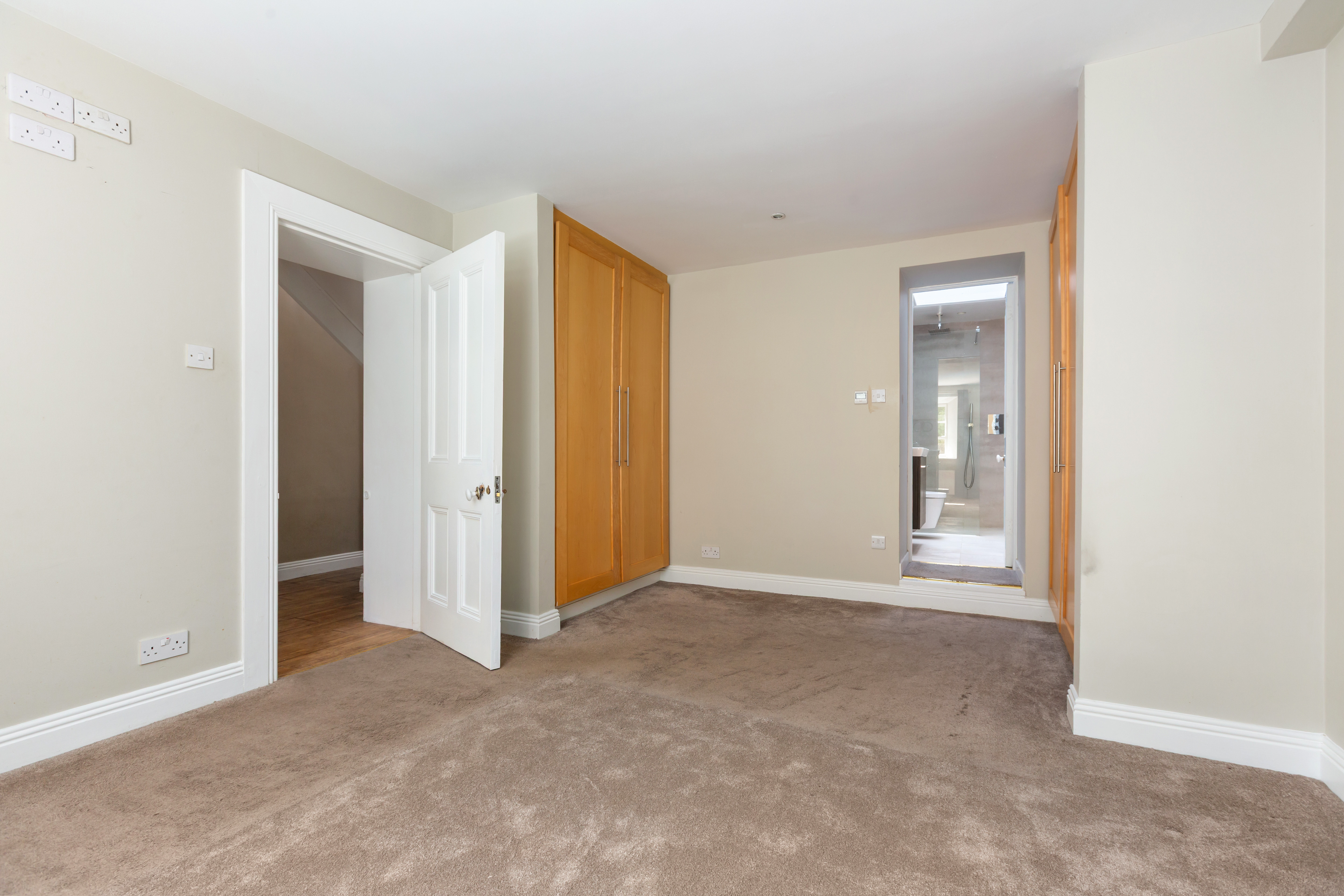 5 Sydney Avenue