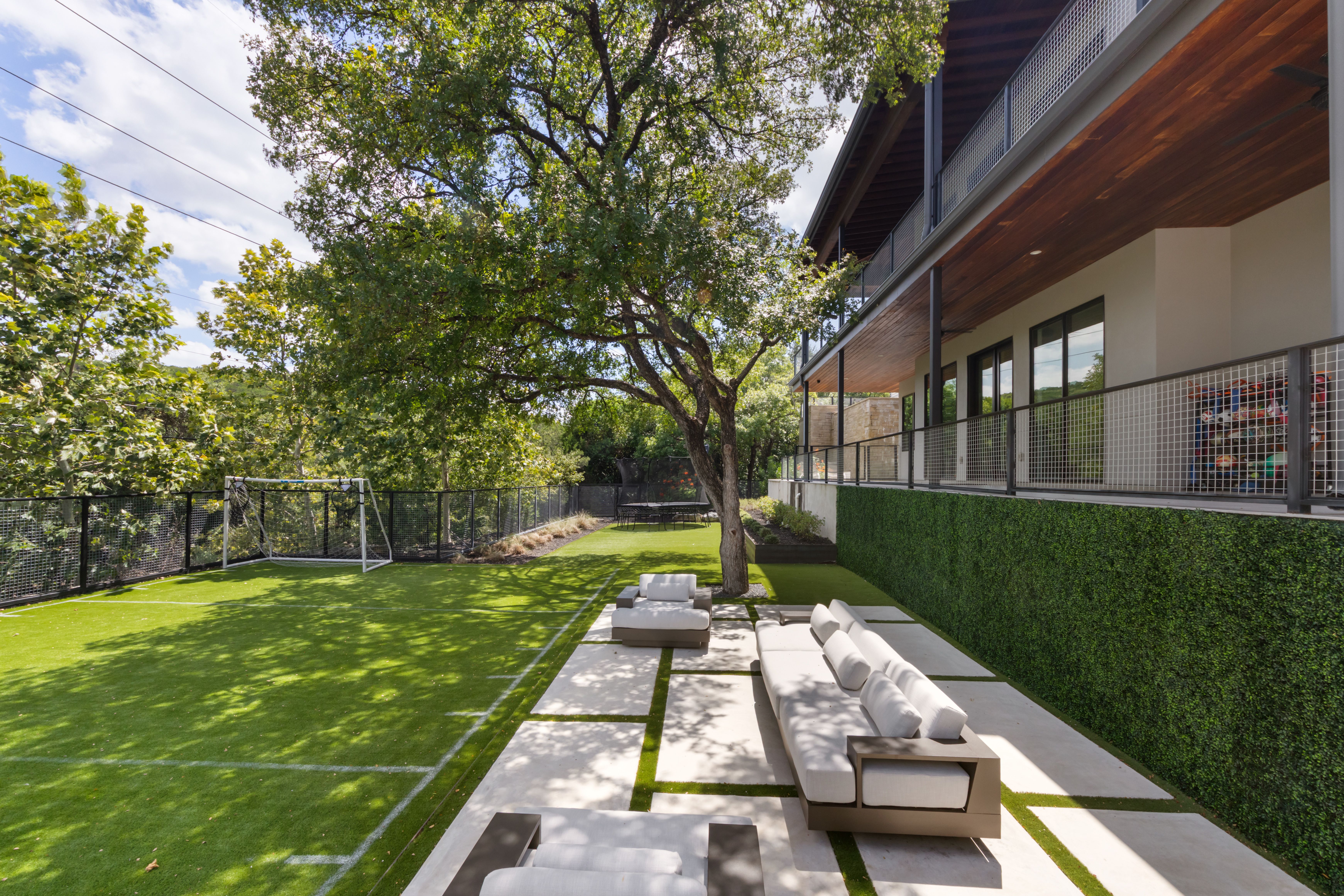5605 Creek Mountain 
