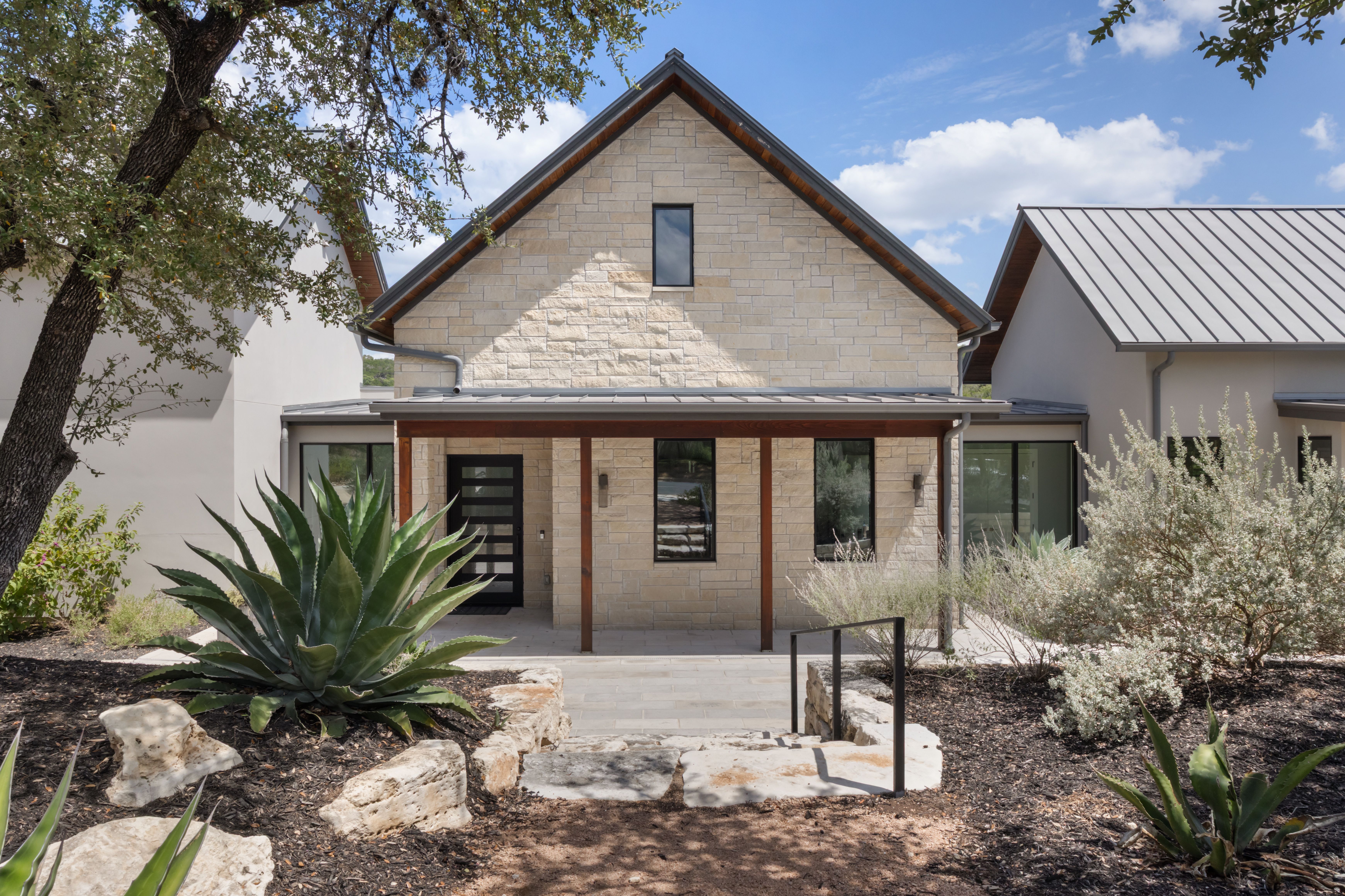 5605 Creek Mountain 