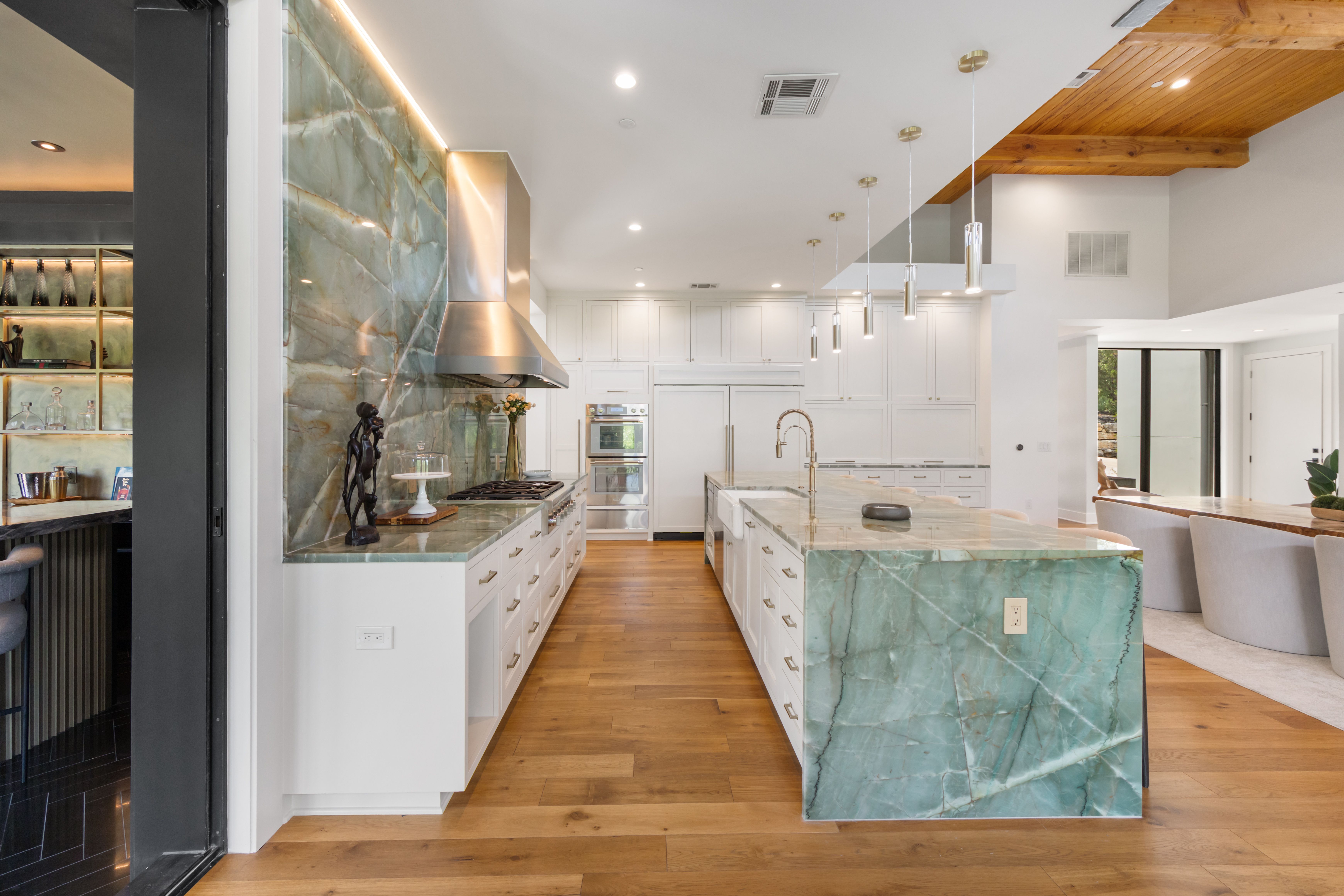 5605 Creek Mountain 