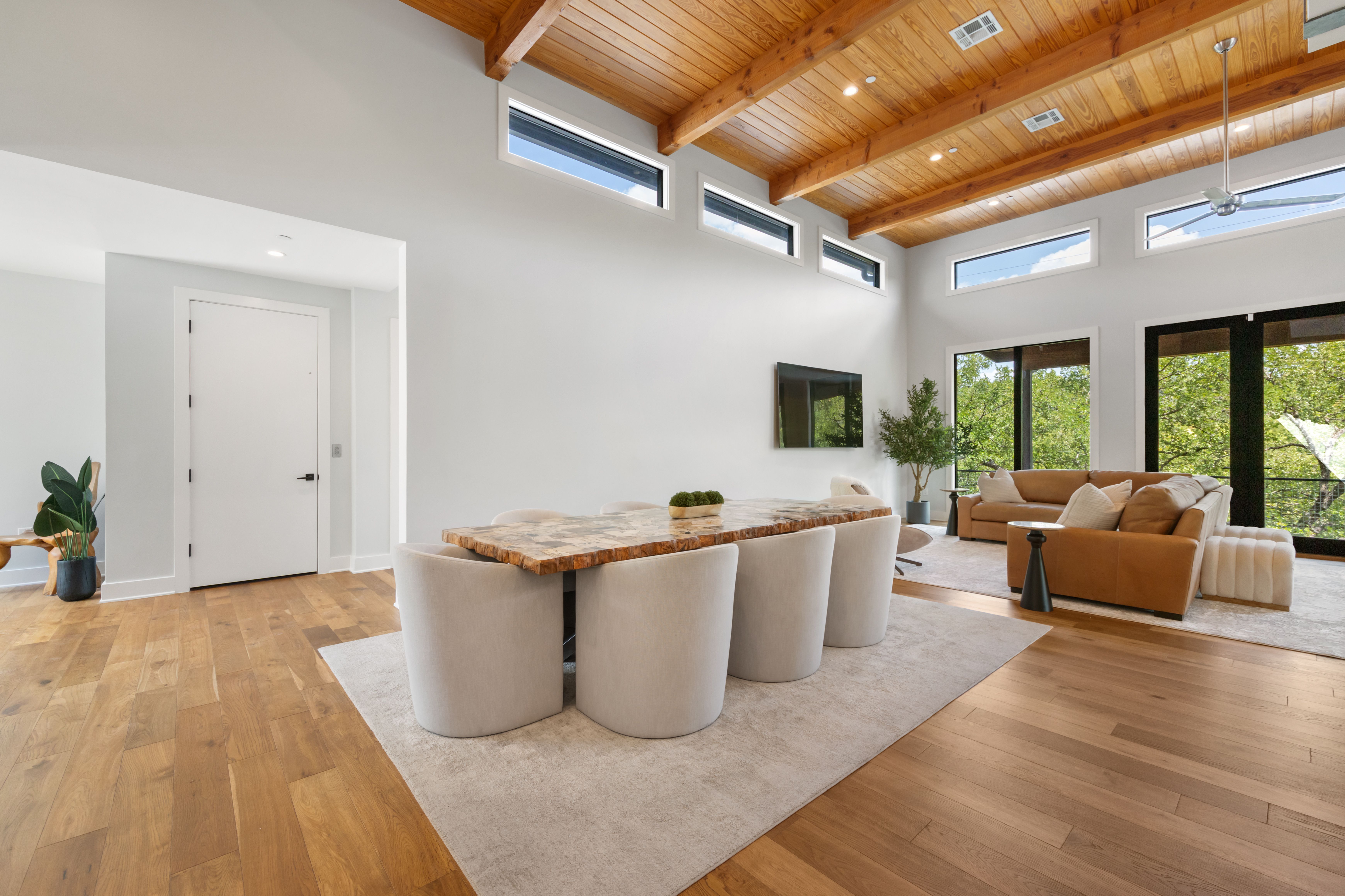 5605 Creek Mountain 