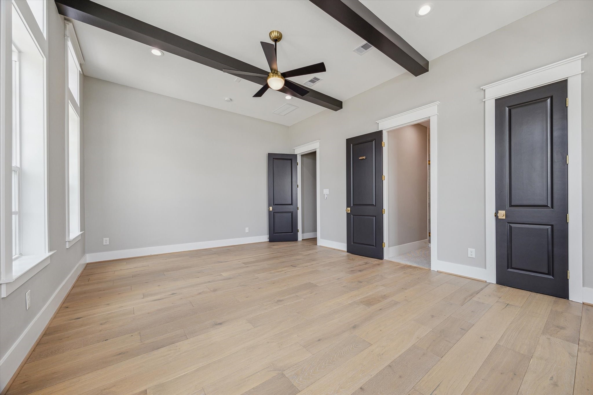 2447 Lakewood Pointe