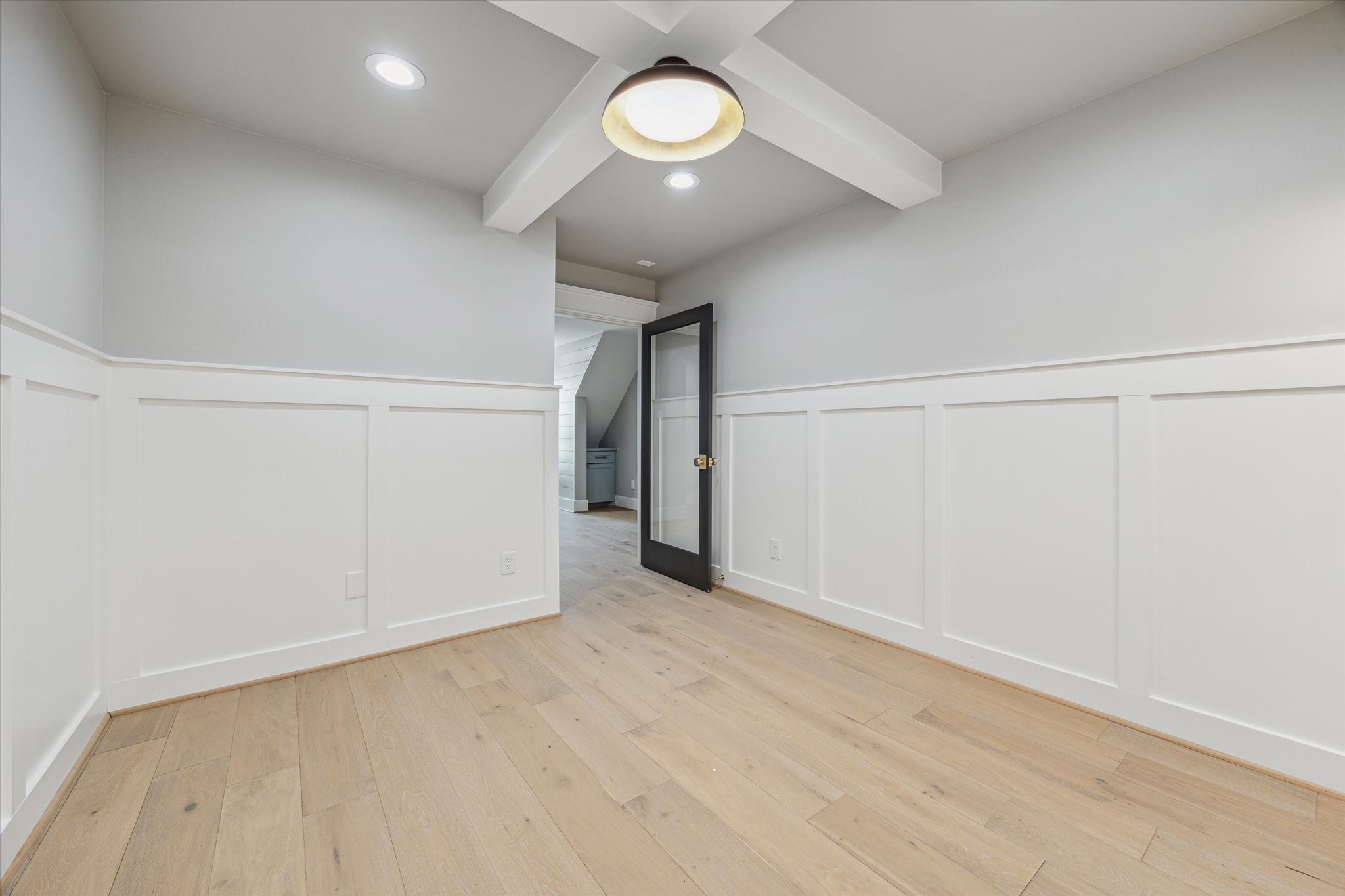 2447 Lakewood Pointe