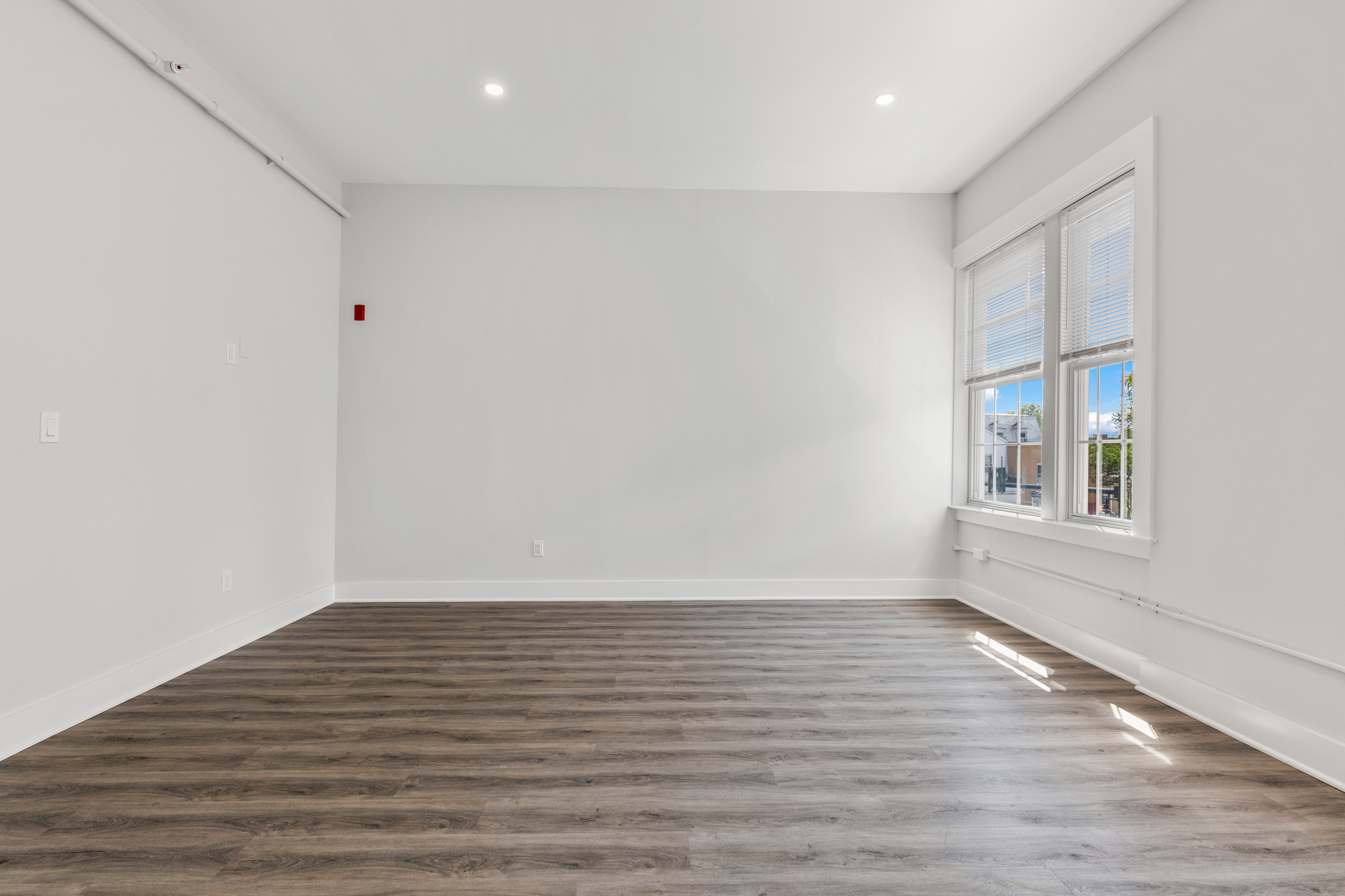 49 Beekman Avenue 6