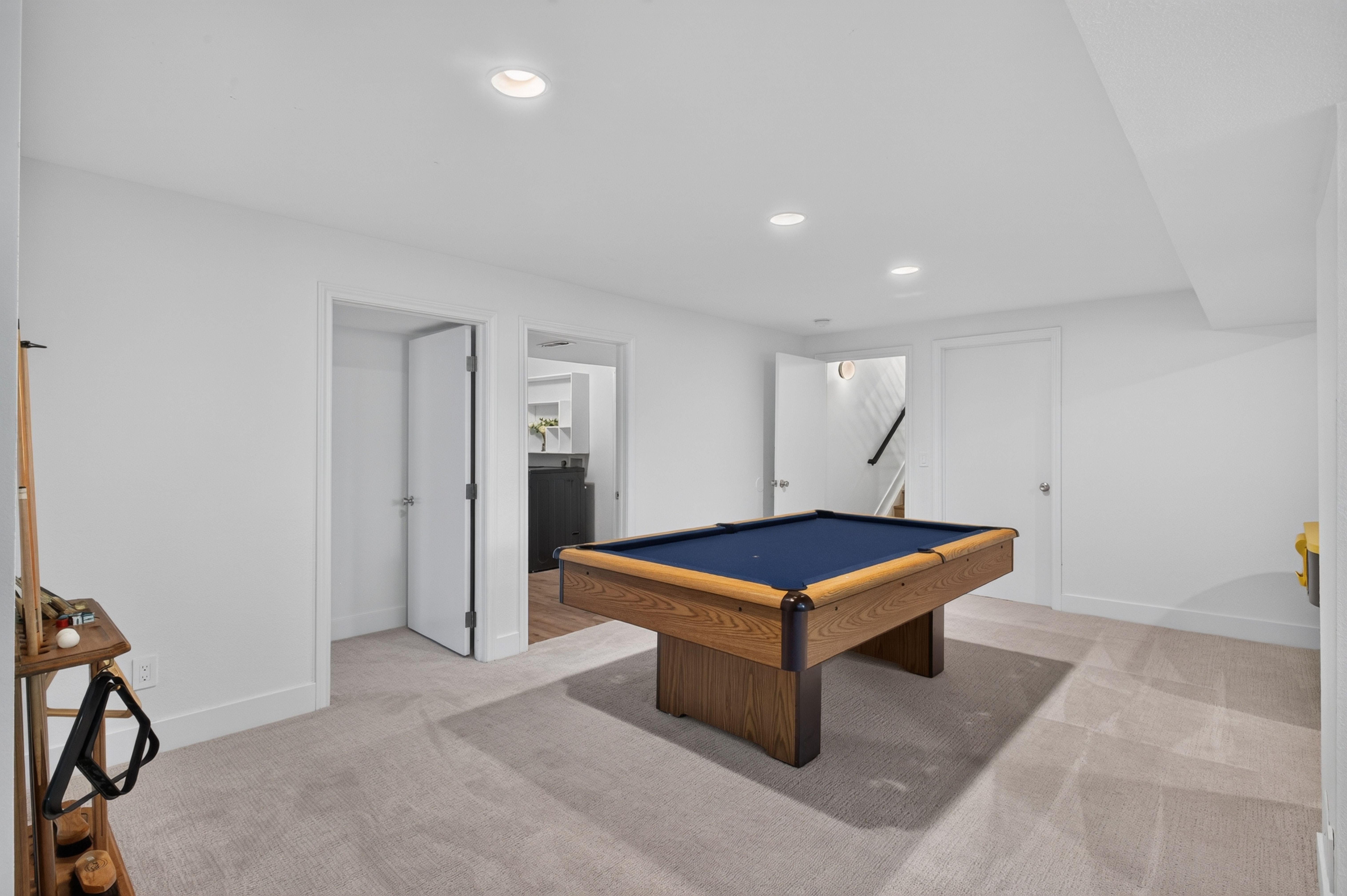 5373 E Links Circle