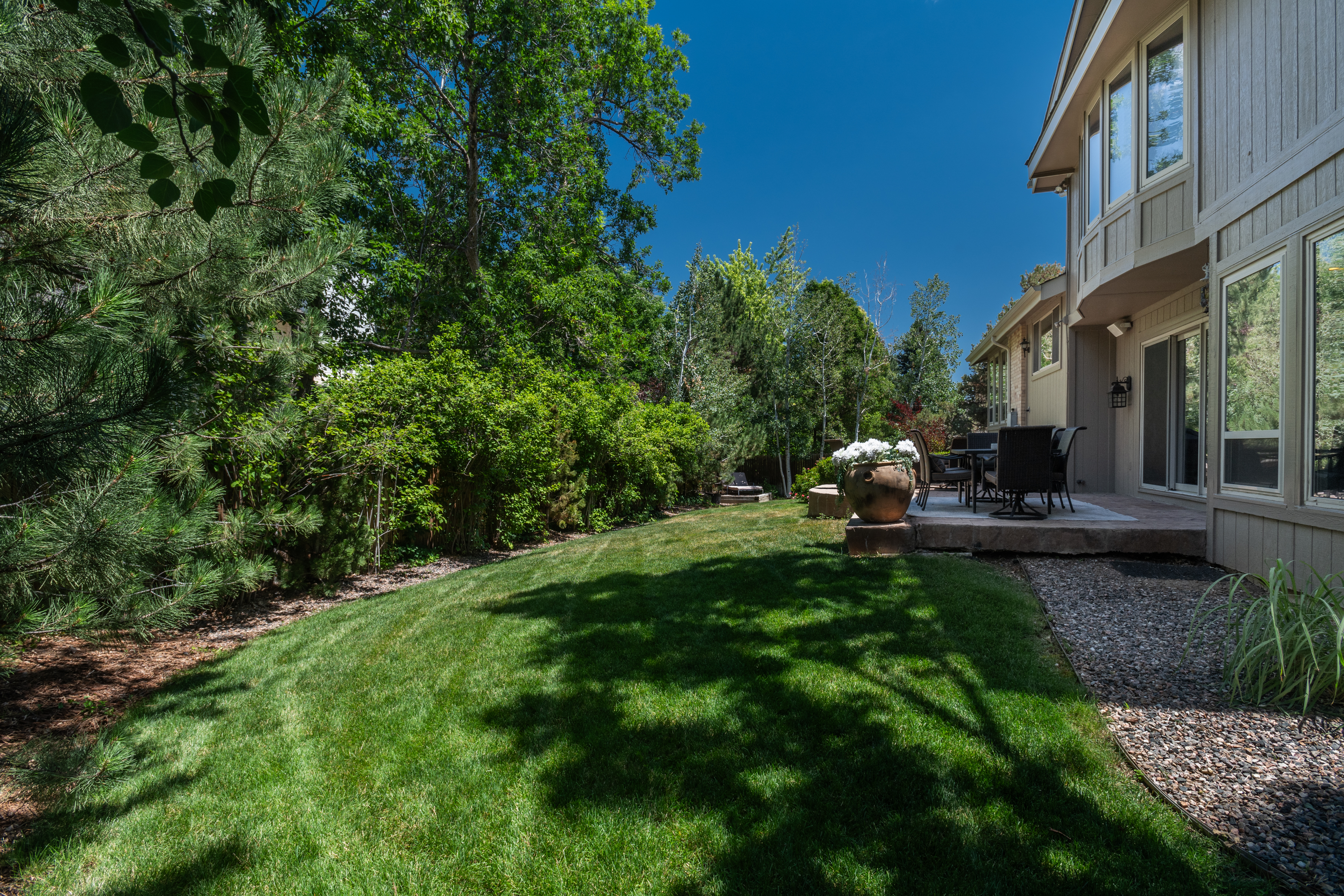5373 E Links Circle