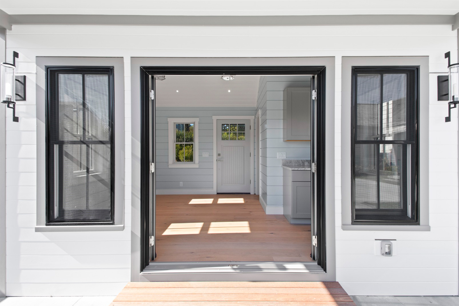 8 Winn Street 