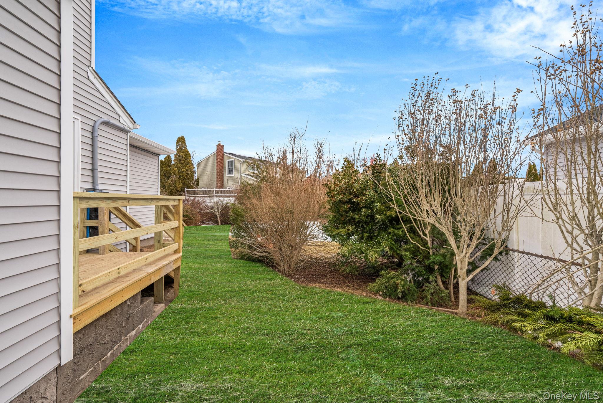 18 Oakdale Place