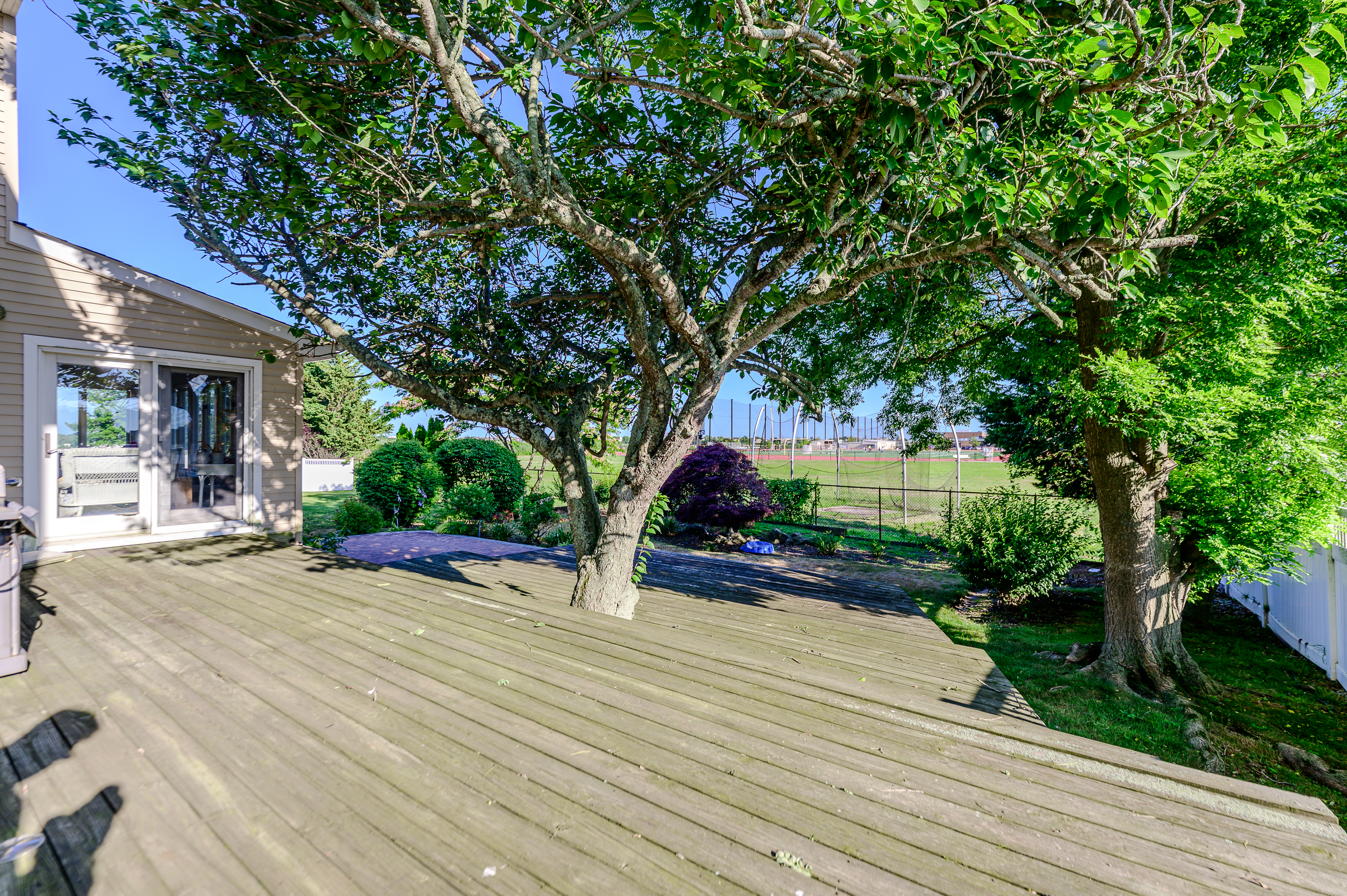 330 Harbor Drive