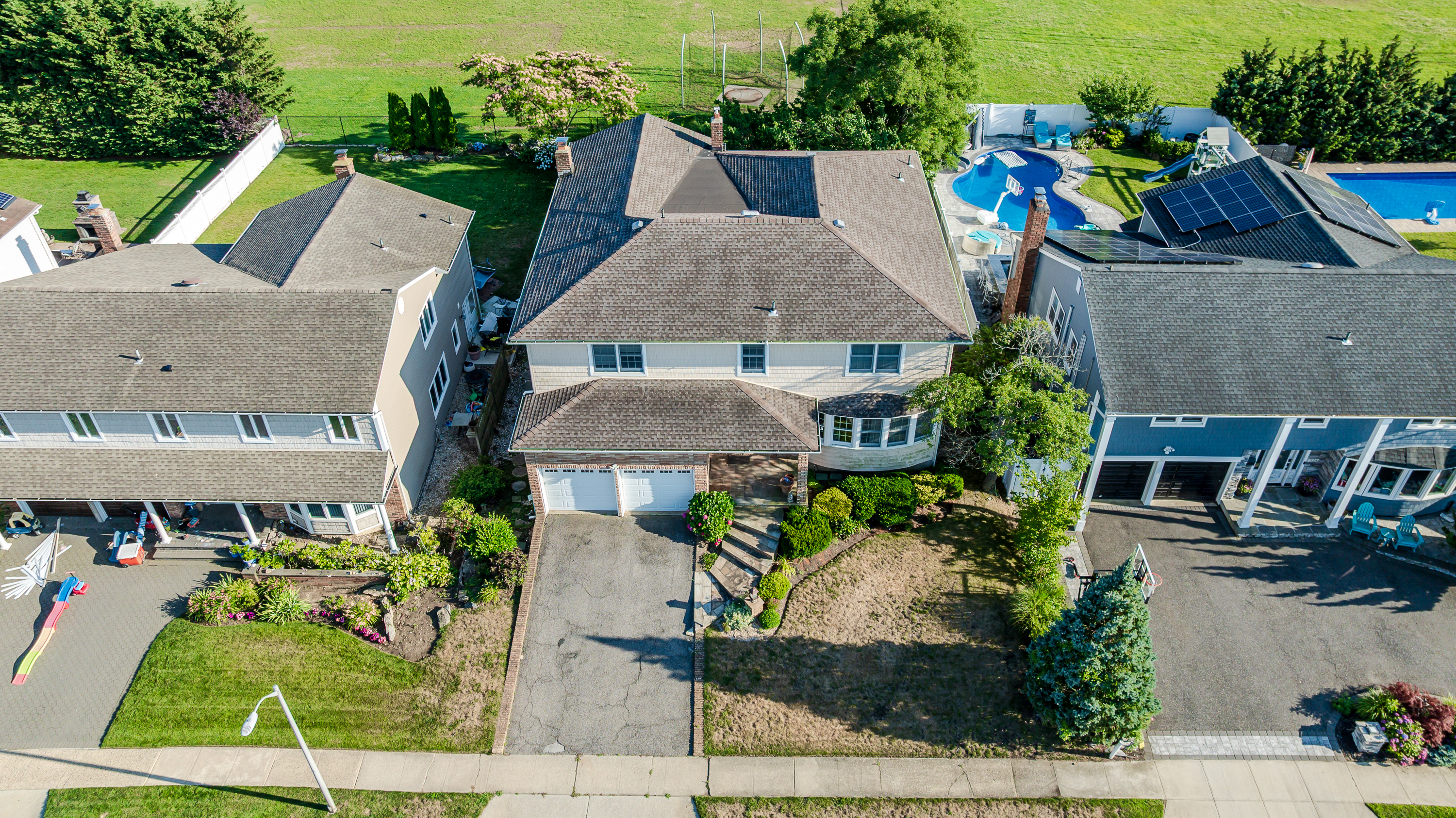 330 Harbor Drive