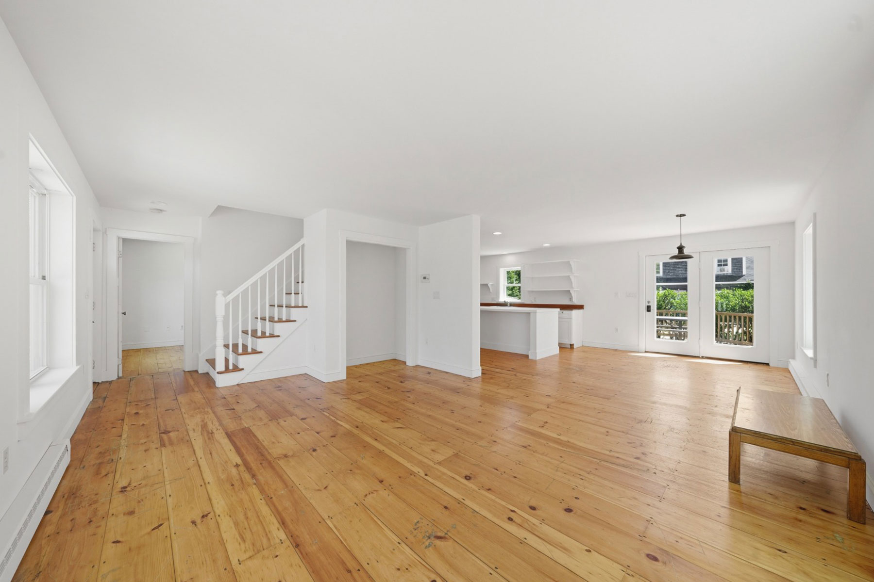 14 Essex Road