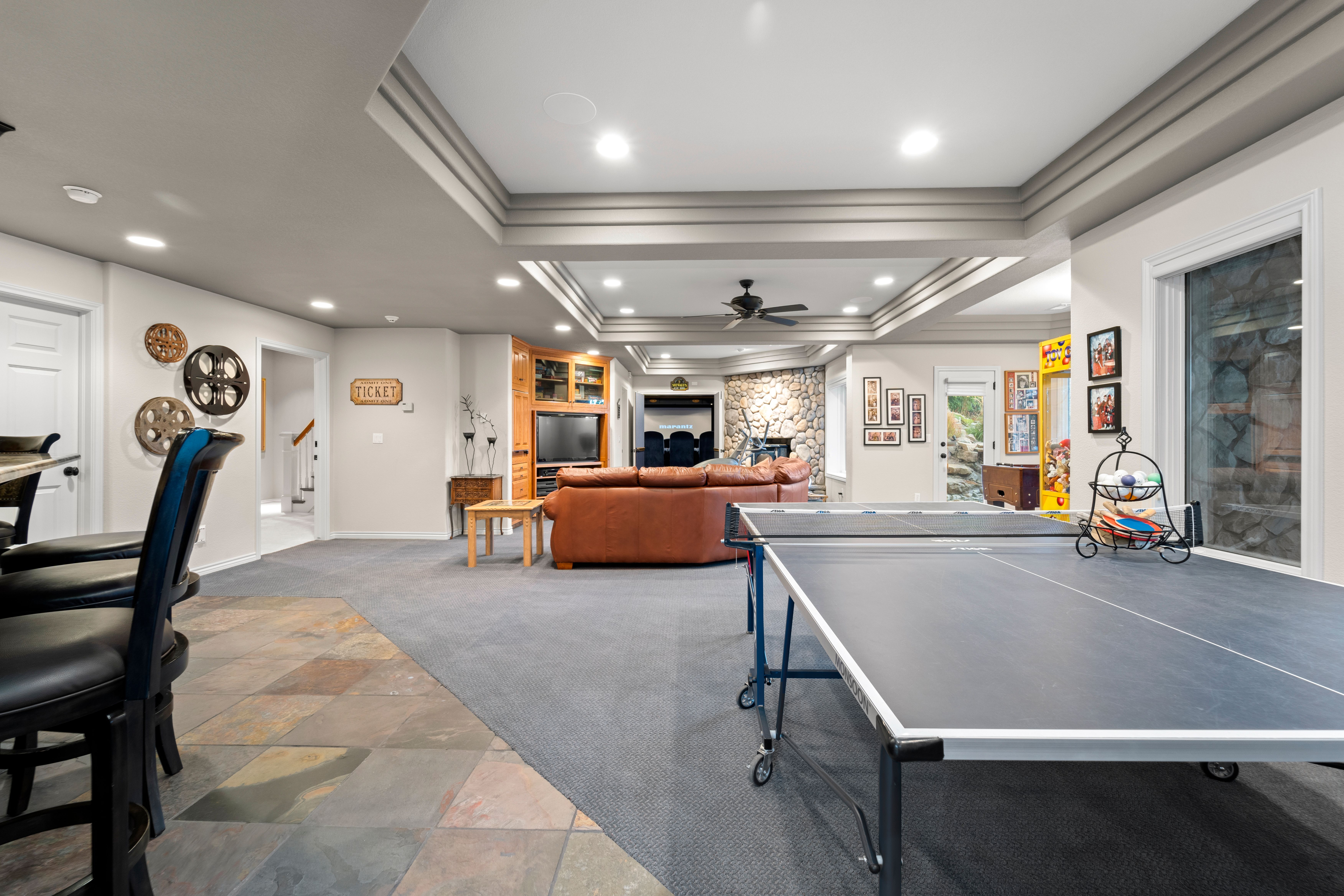 298 Fairchild Dr. 
