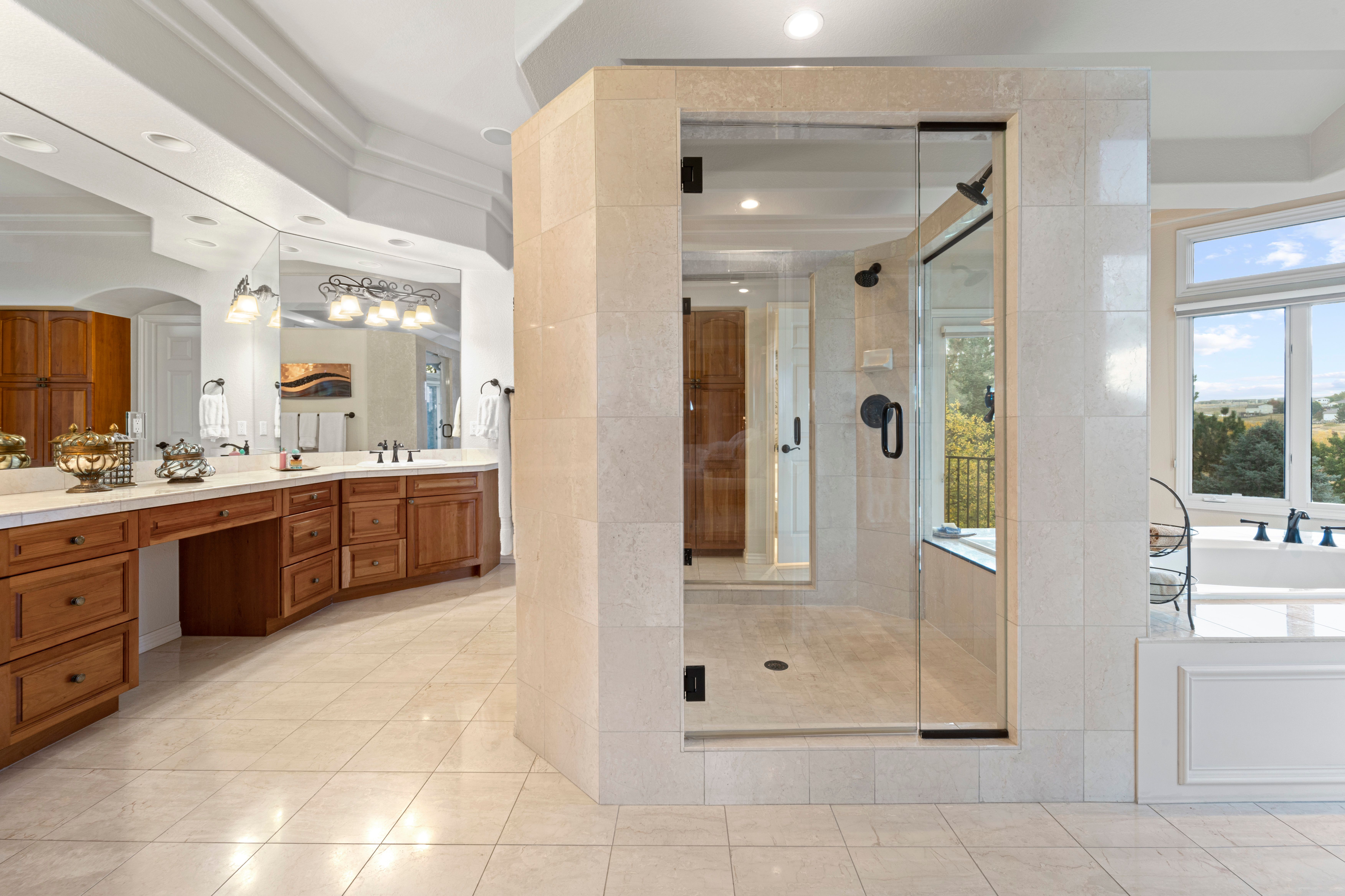 298 Fairchild Dr. 