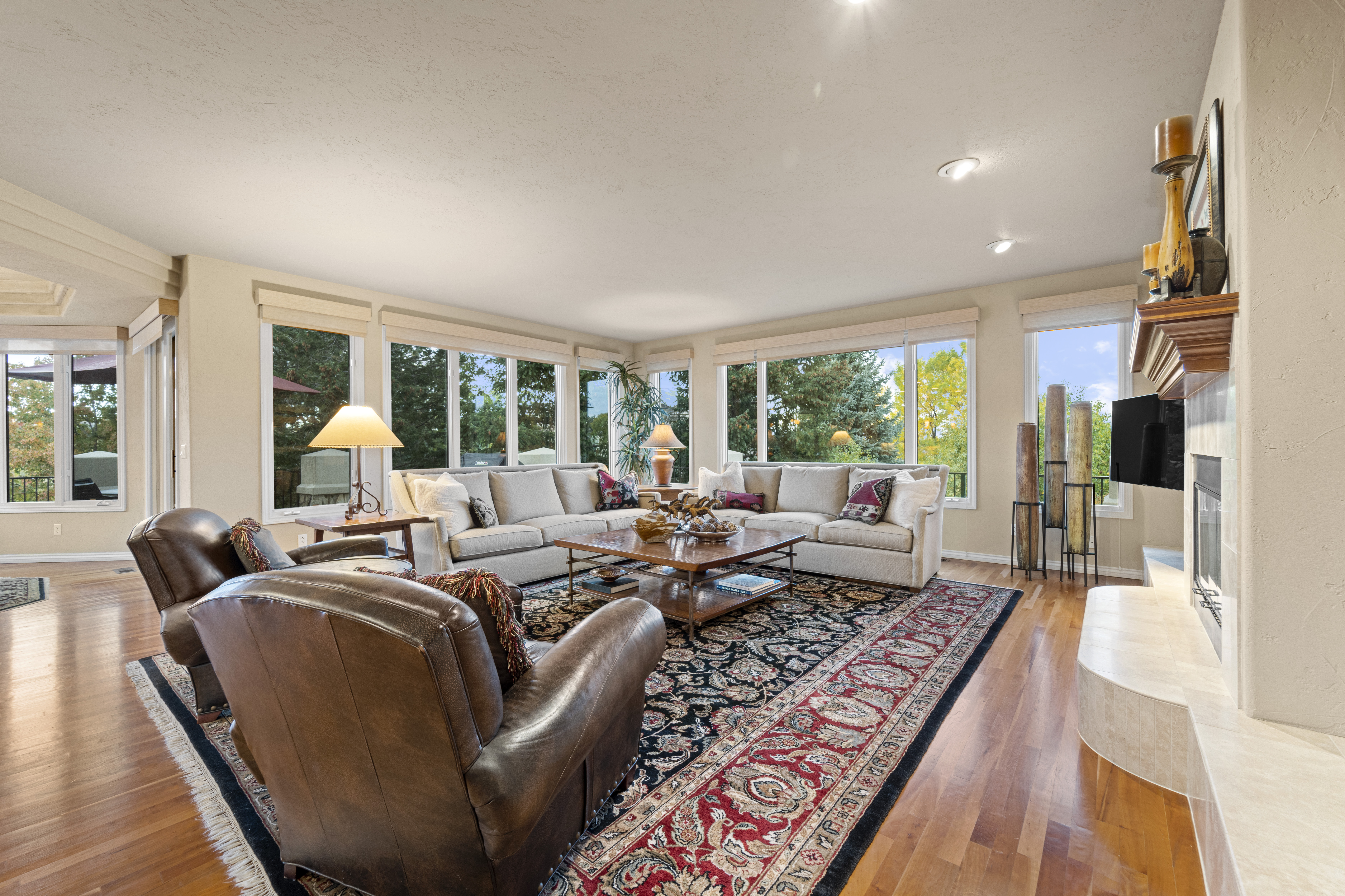 298 Fairchild Dr. 