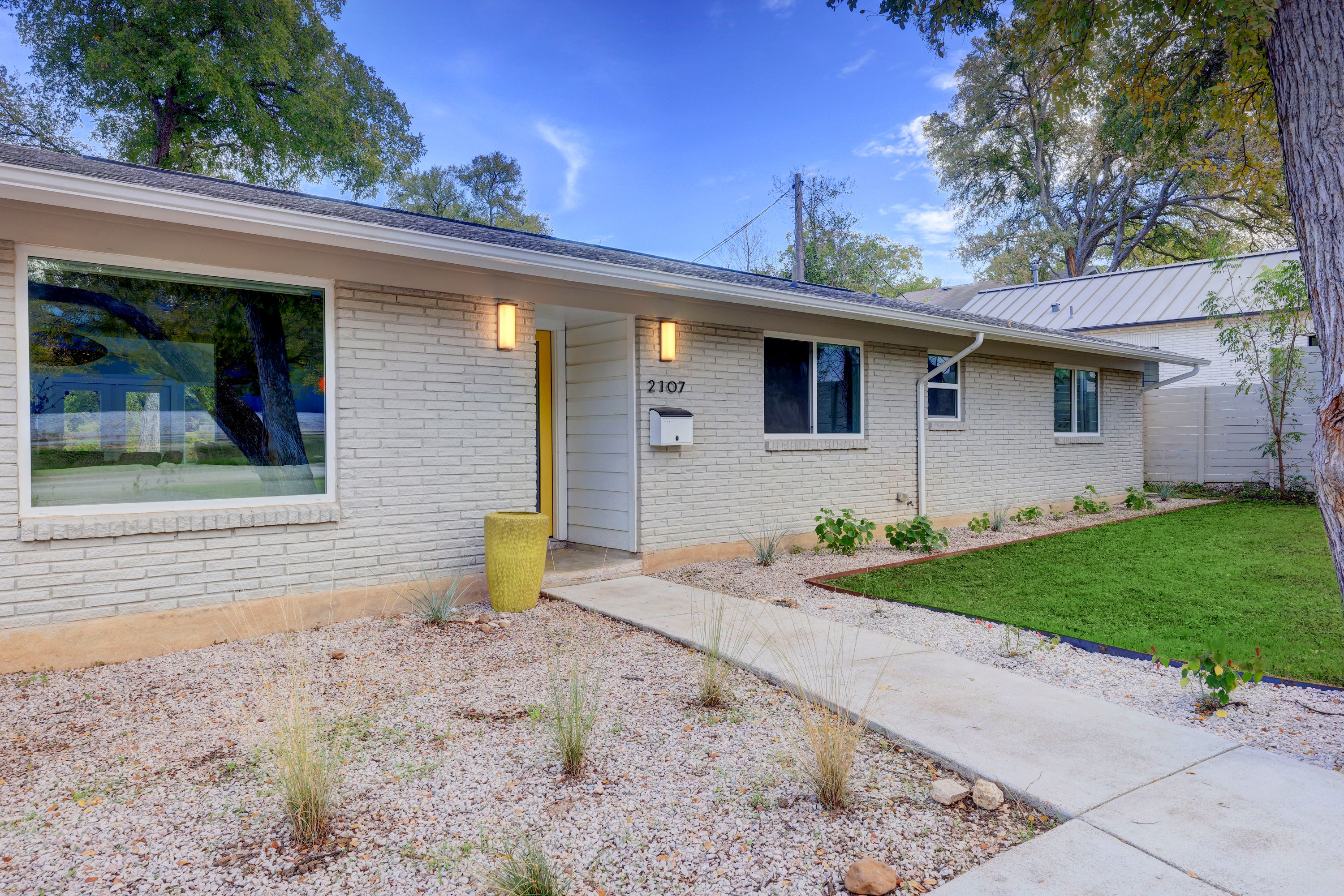 2107 Barton Parkway 