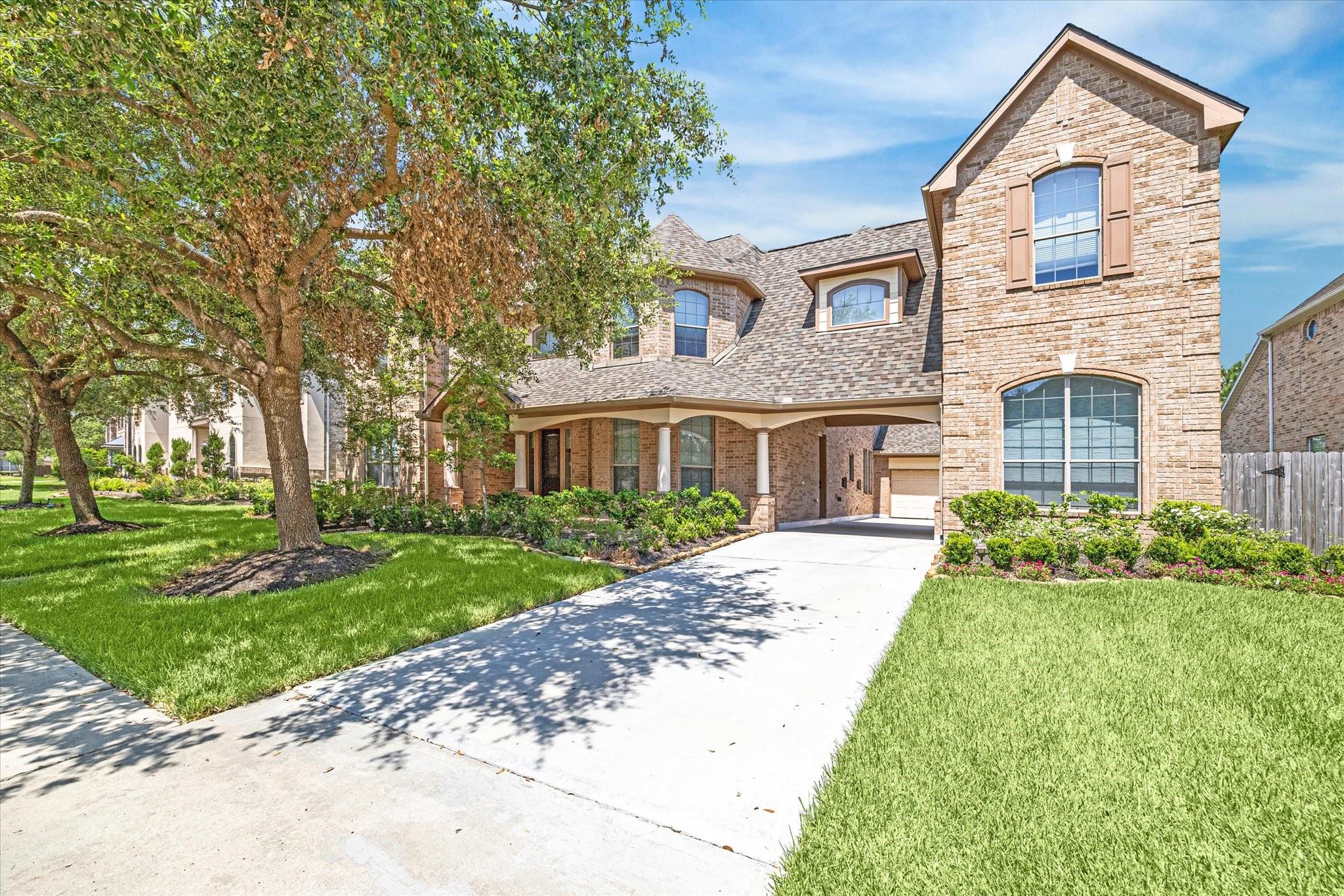3205 Drake Springs Lane
