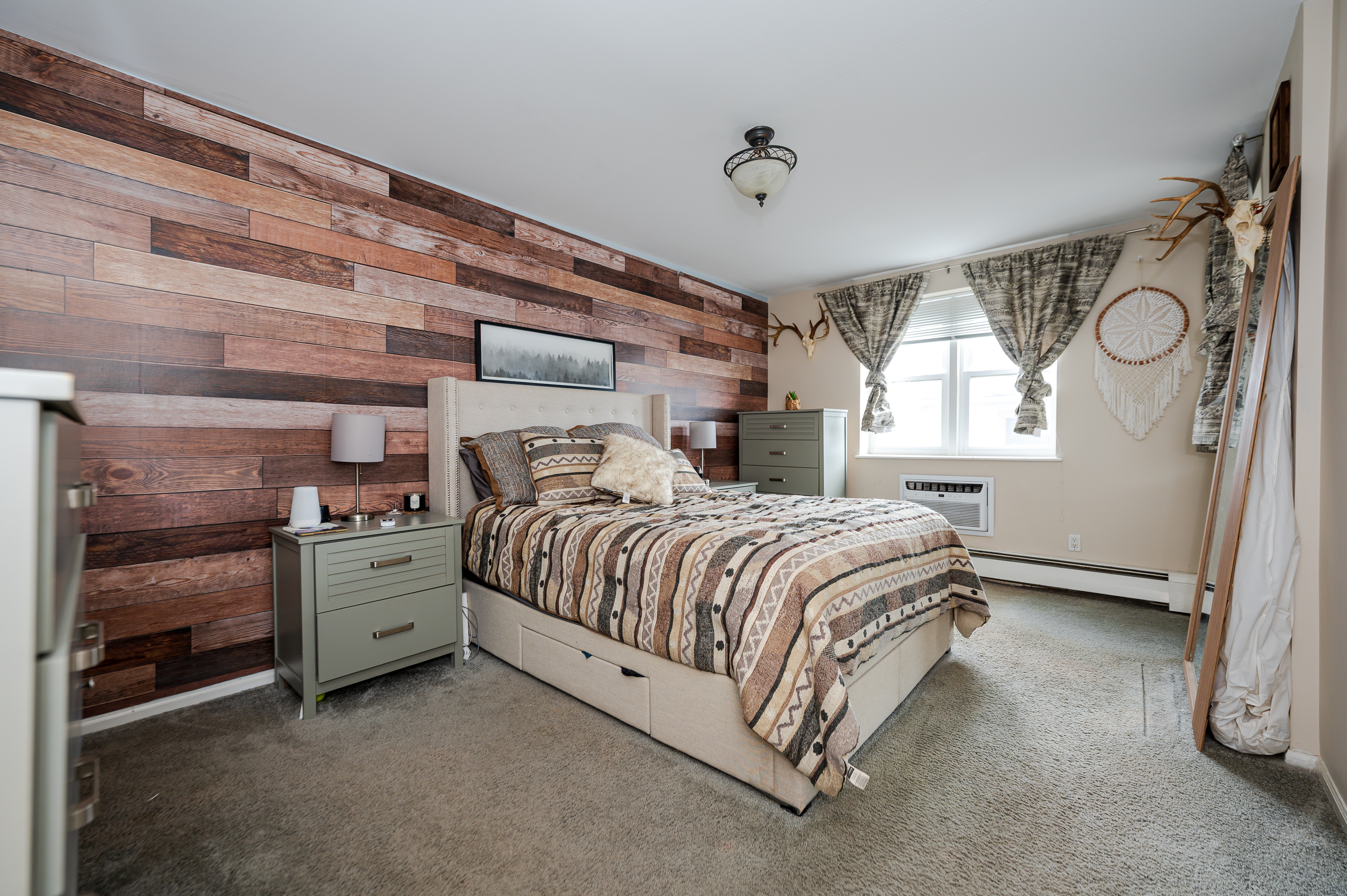 55 Monroe Boulevard Unit# 1C