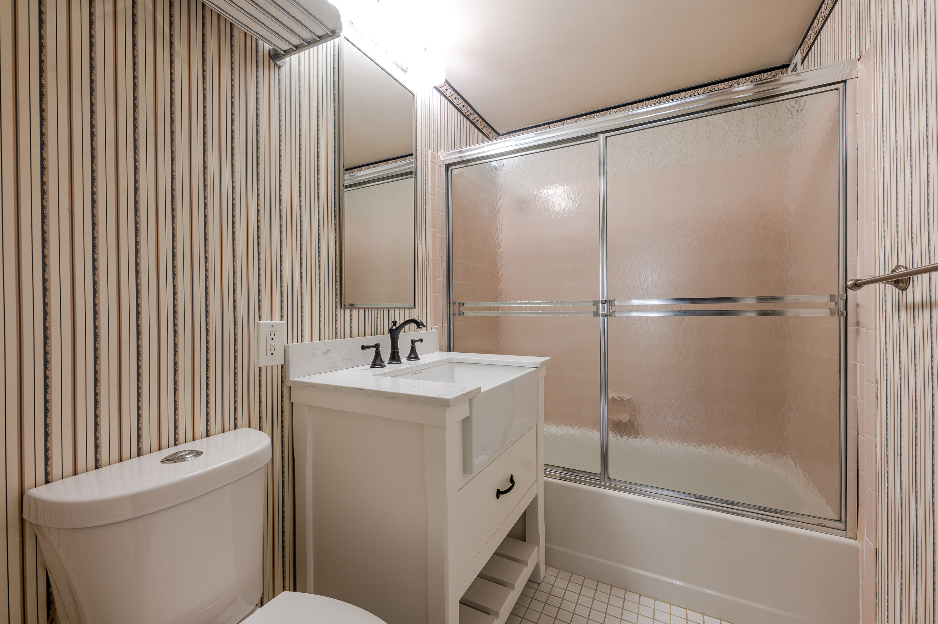 730 W Broadway Unit# 2J