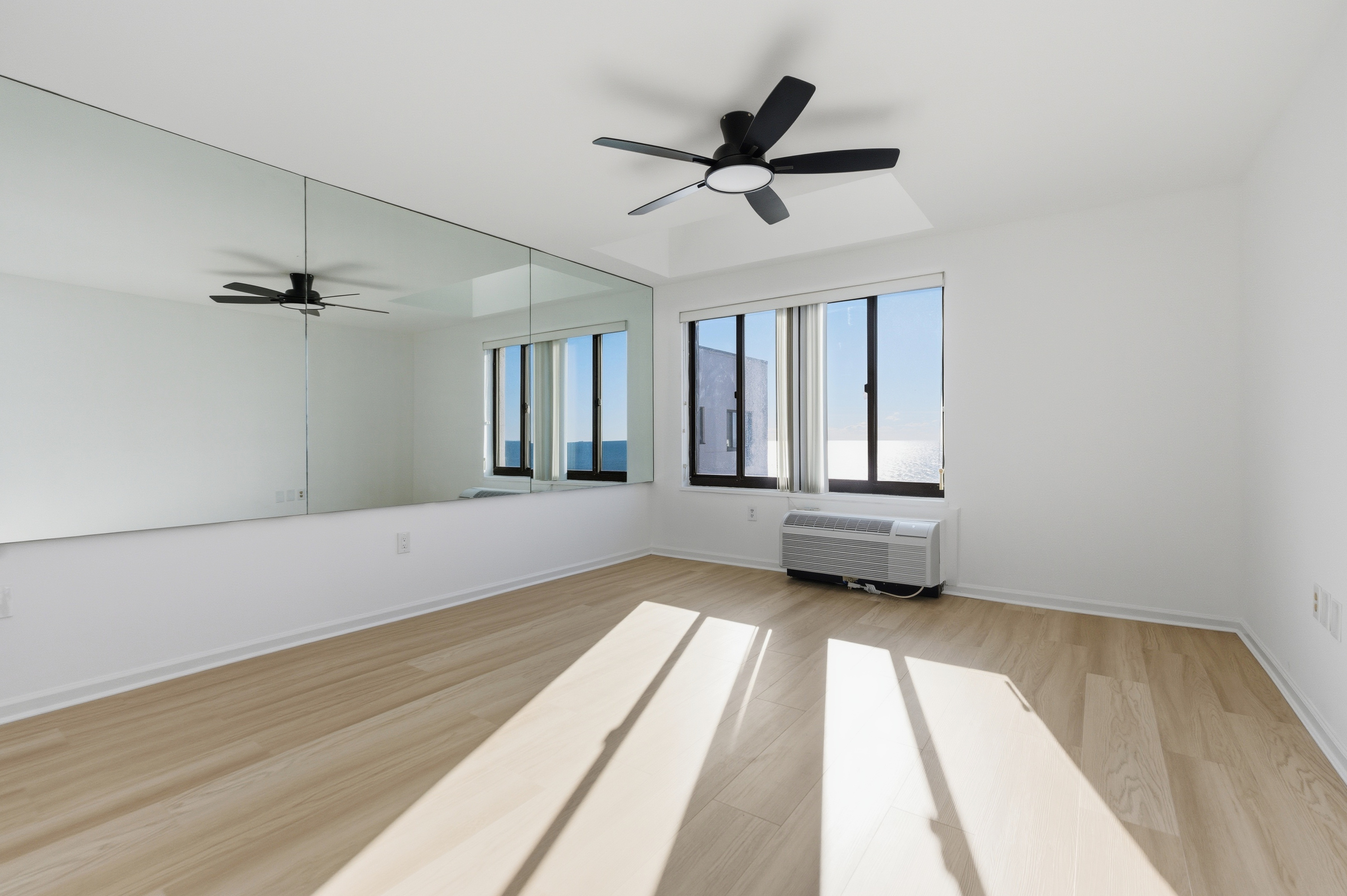 100 W Broadway Unit# 7C