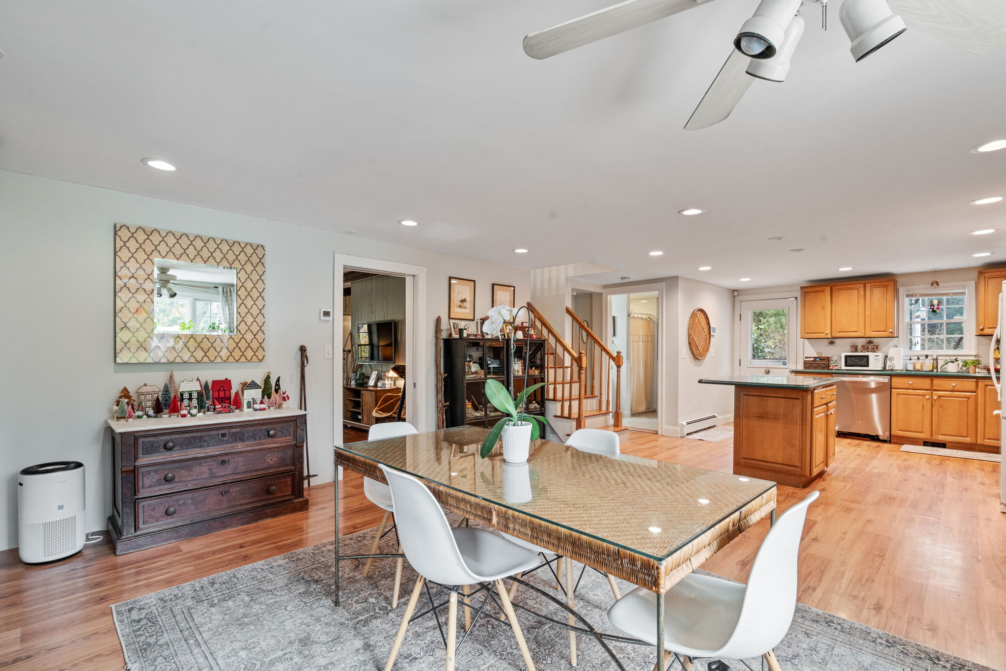 170 North Country Road 