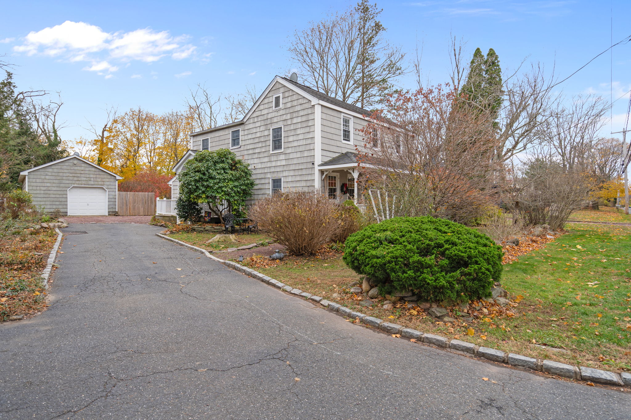170 North Country Road 