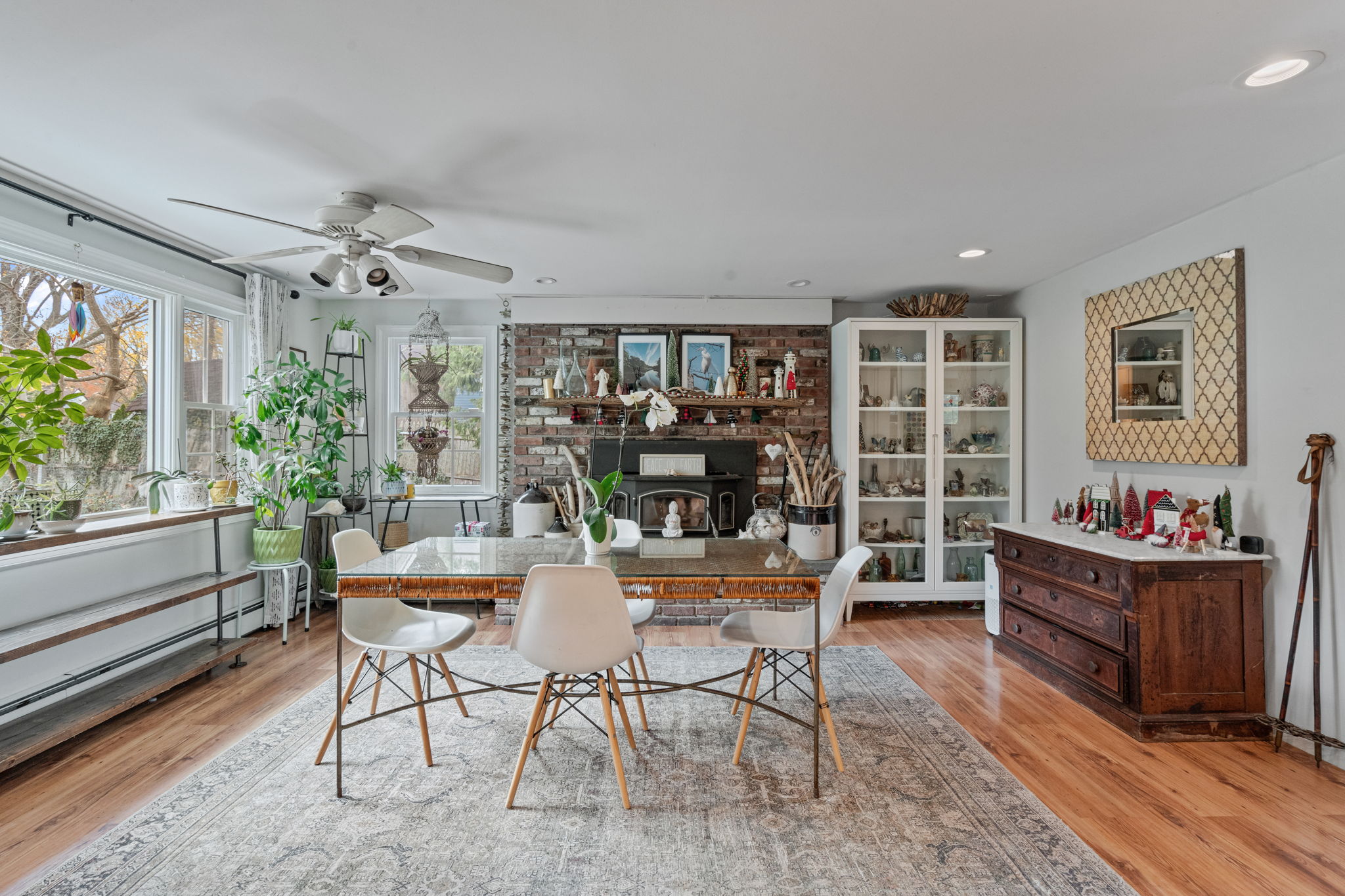 170 North Country Road 
