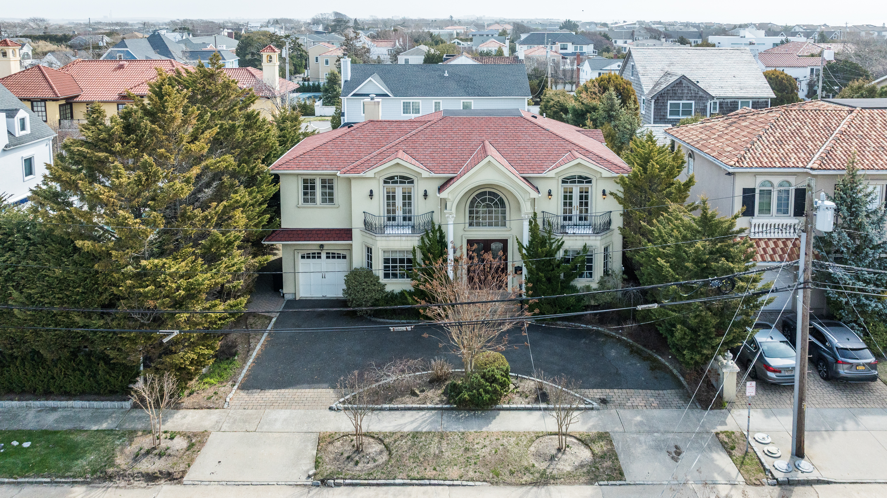 70 Lewis Avenue