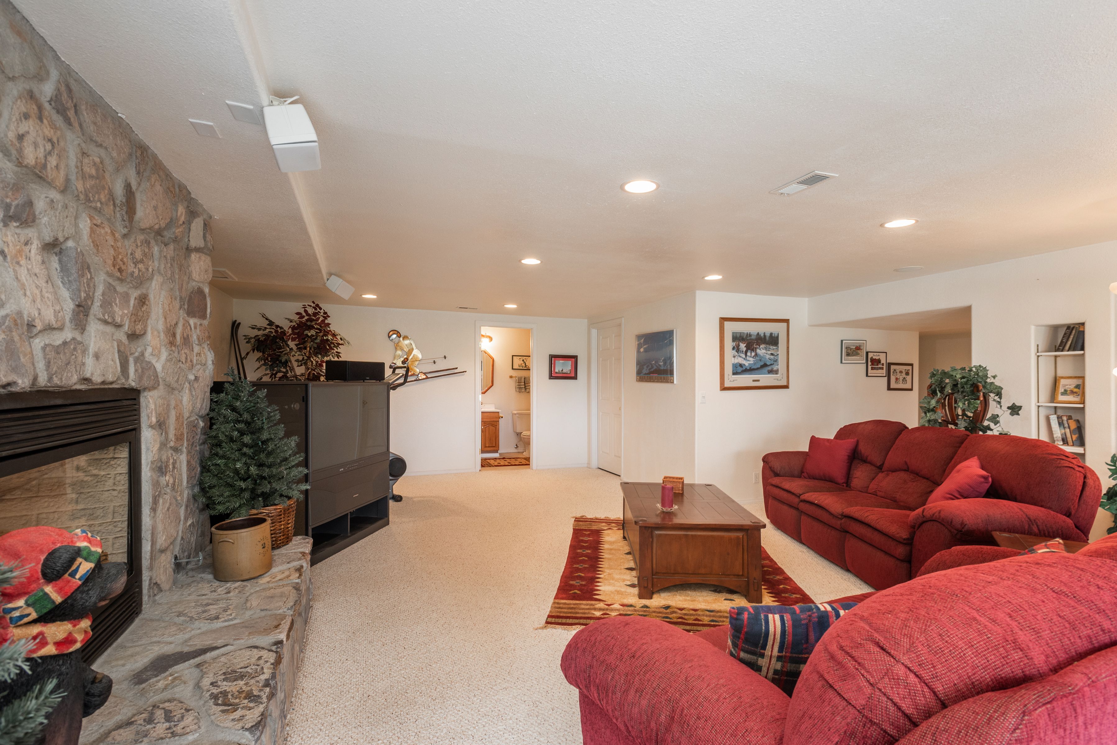 7965 S Eudora Circle 