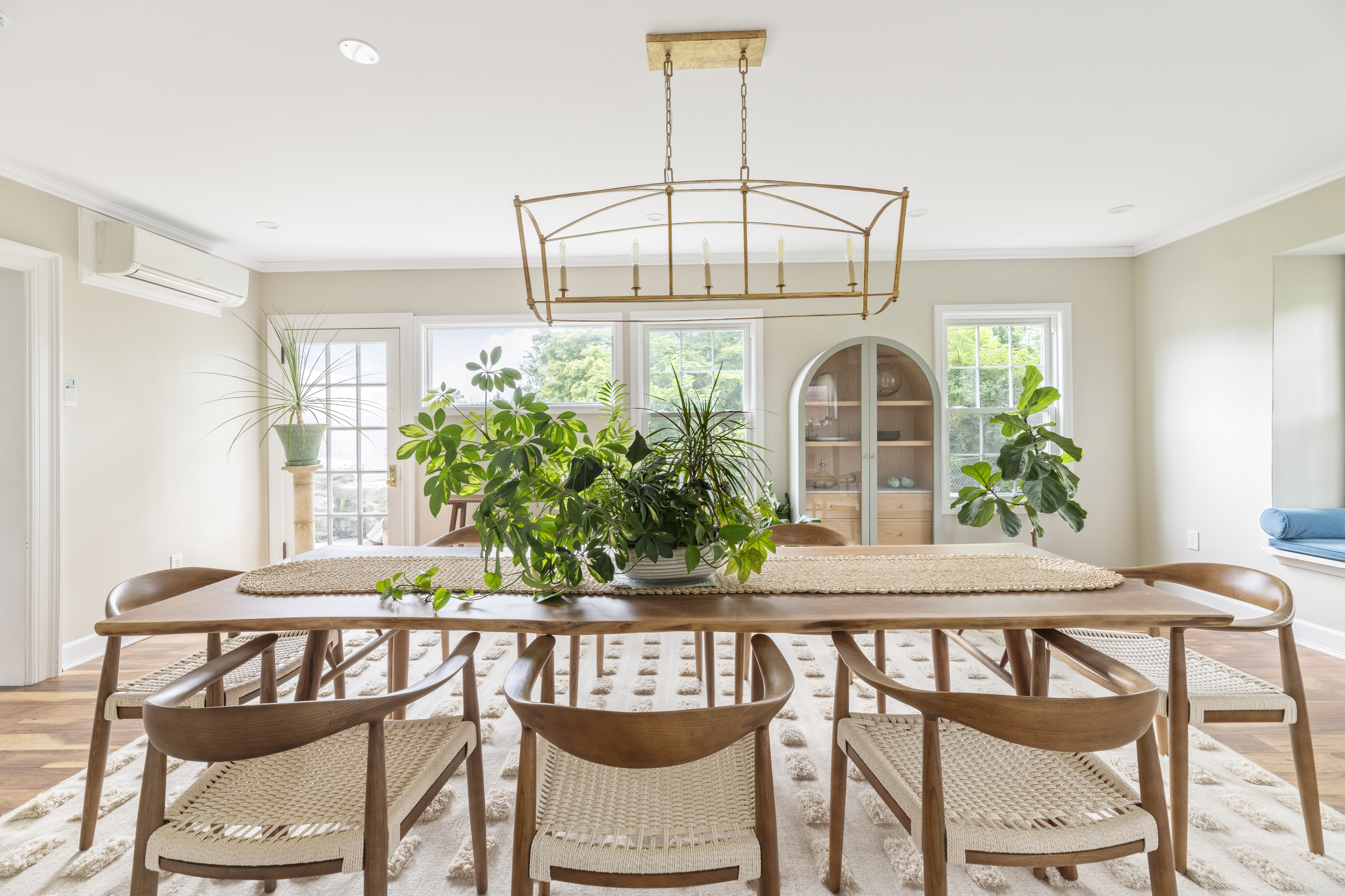 209 Van Cortlandt Park Avenue