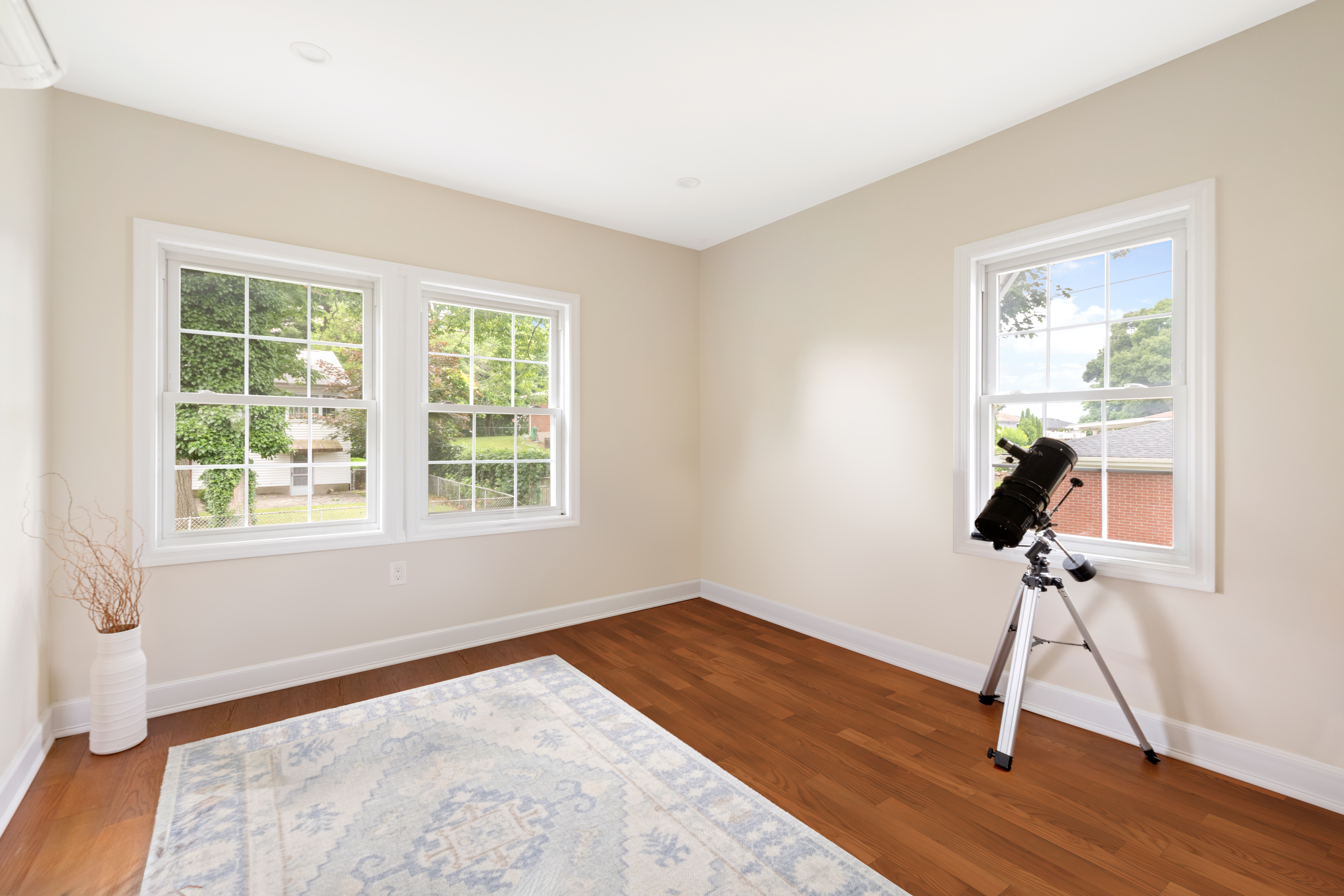 209 Van Cortlandt Park Avenue