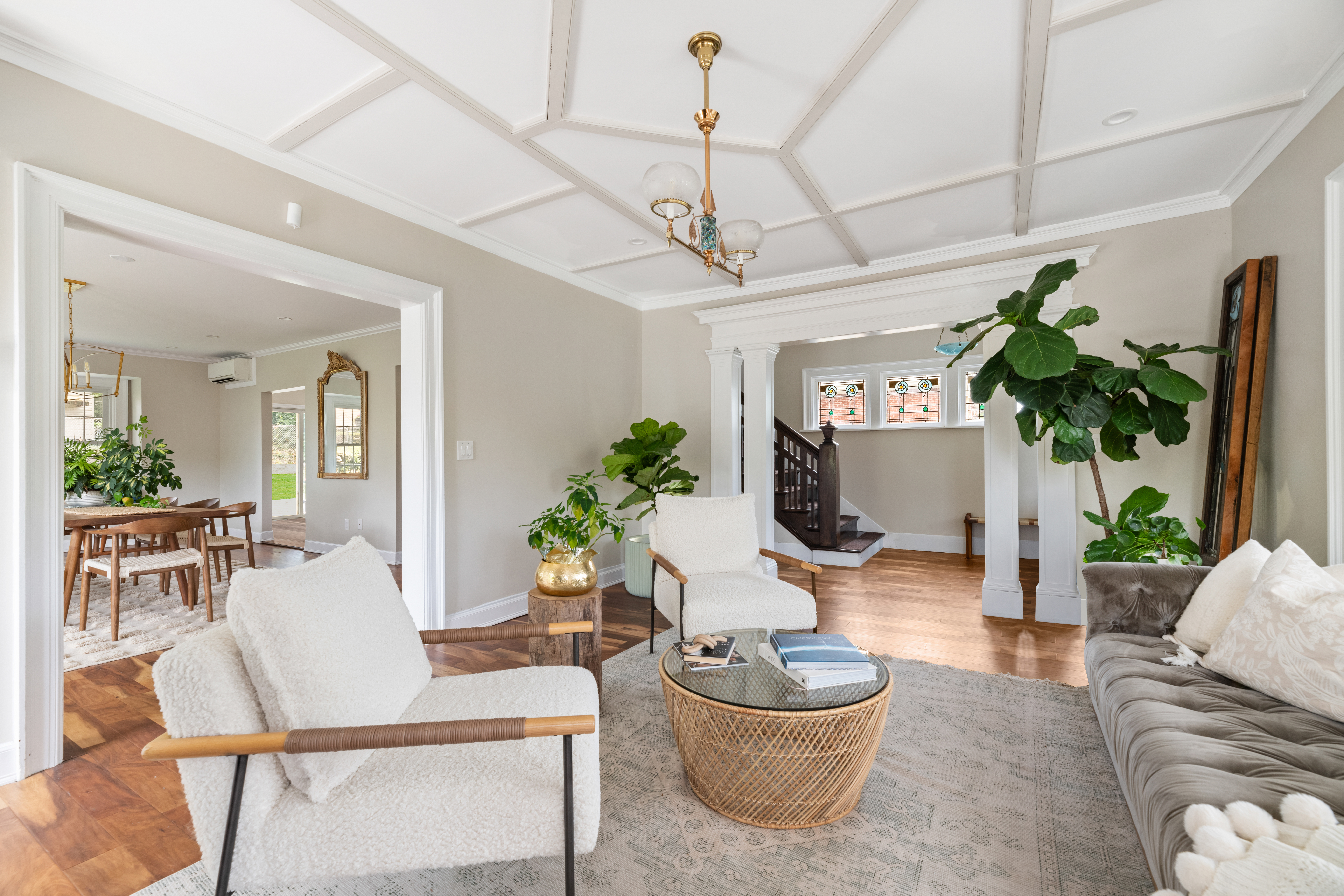 209 Van Cortlandt Park Avenue