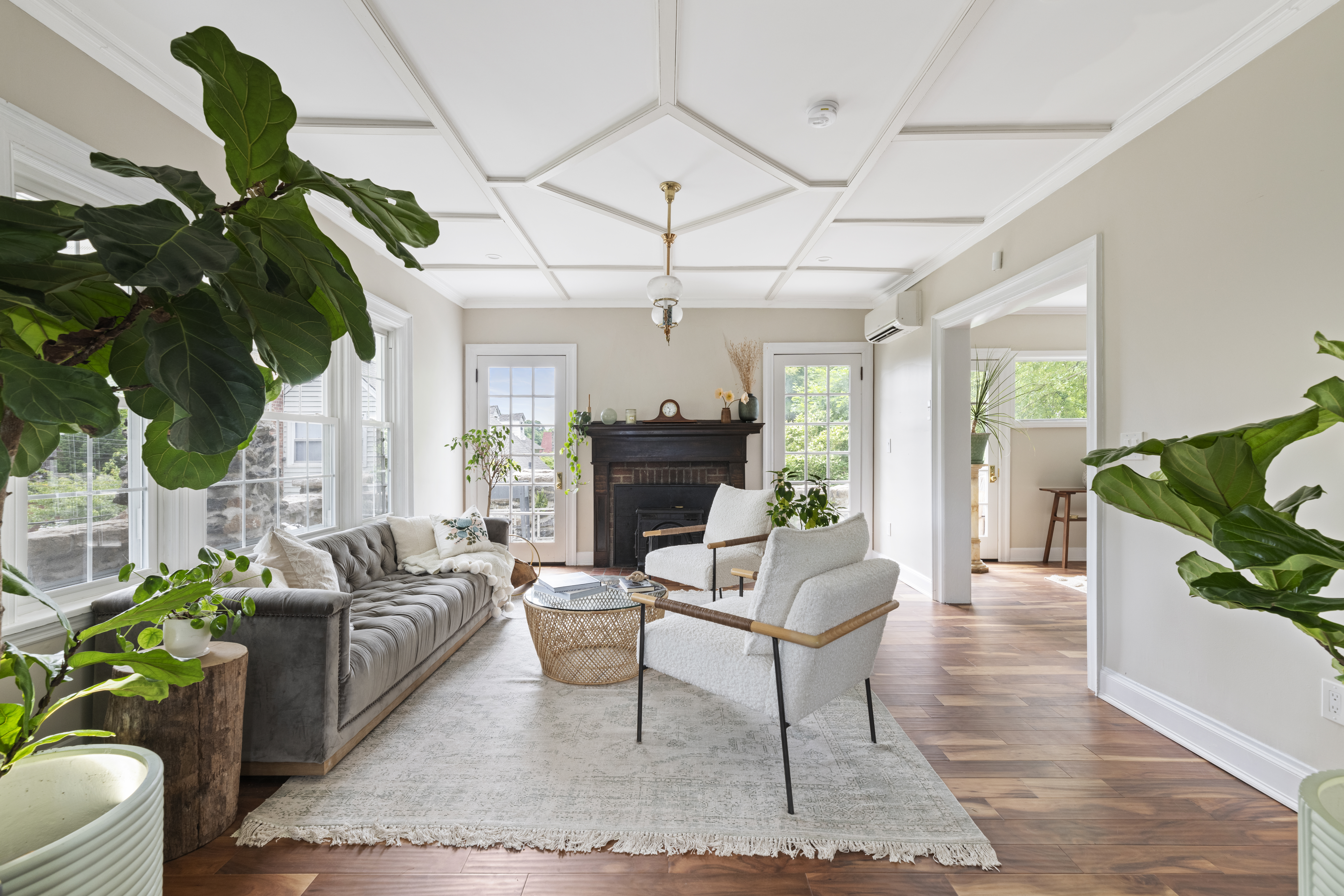 209 Van Cortlandt Park Avenue